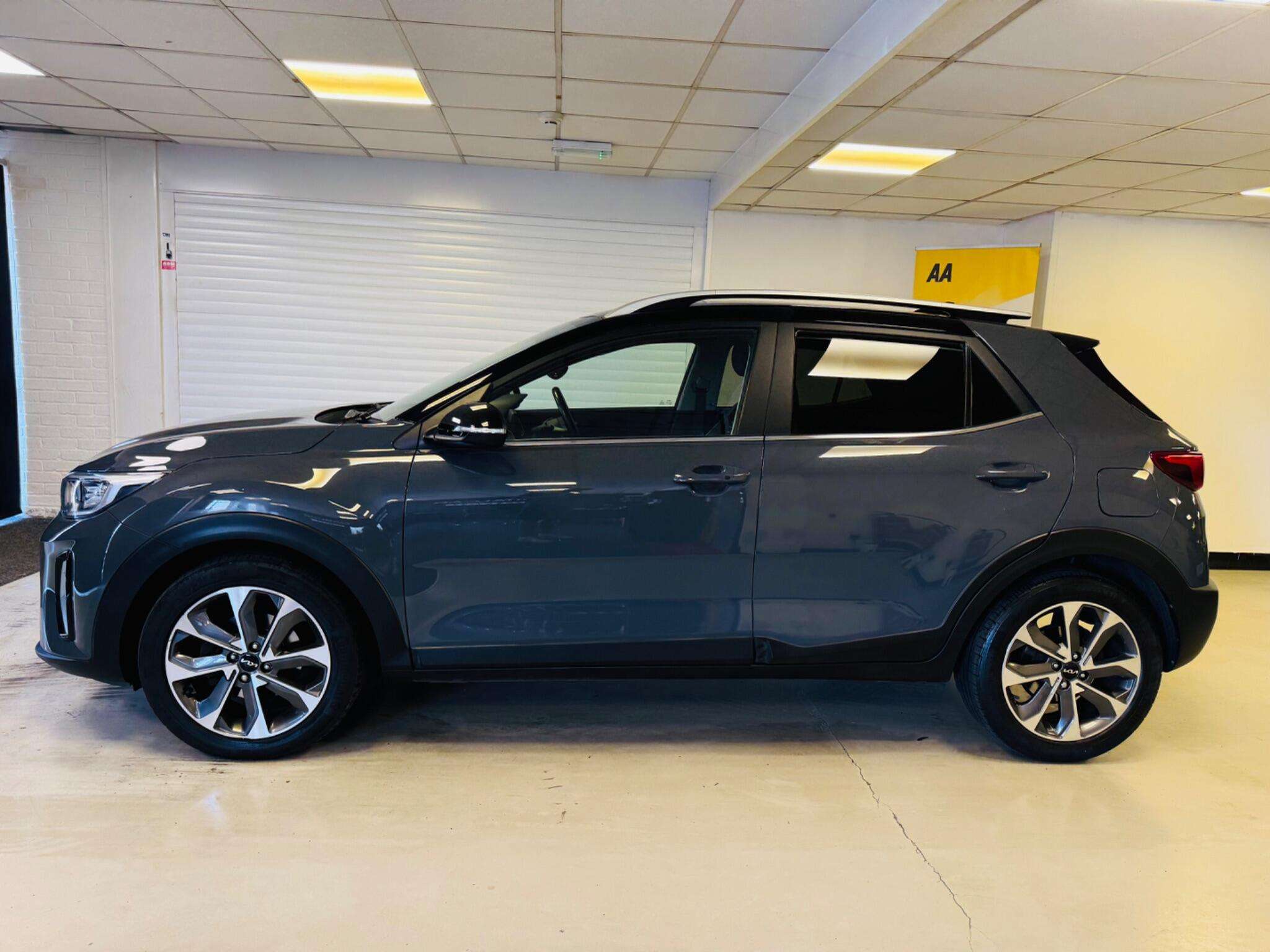 A 2021 KIA STONIC 1.0 T-GDi MHEV Connect DCT Euro 6 (s/s) 5dr A 2021 KIA STONIC 1.0 T-GDi MHEV Connect DCT Euro 6 (s/s) 5dr