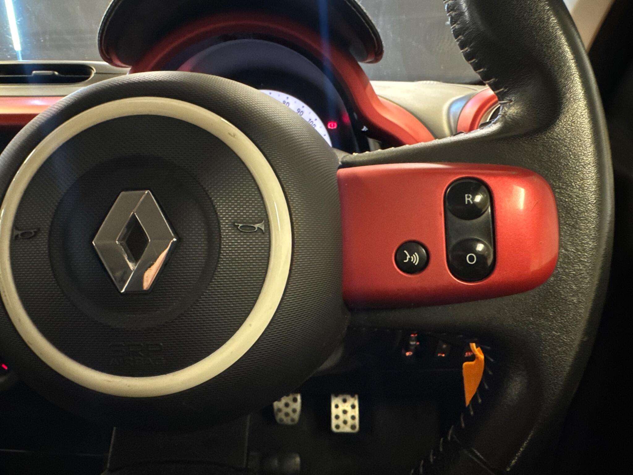 2015 RENAULT TWINGO 2015 RENAULT TWINGO