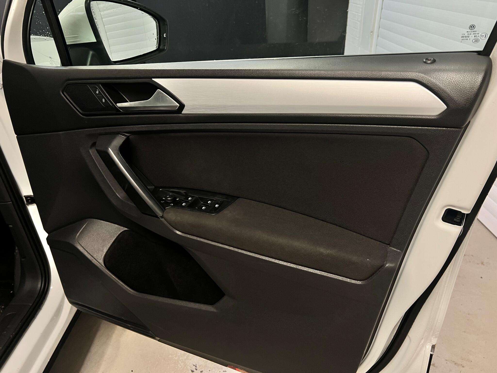 2019 VOLKSWAGEN TIGUAN 2019 VOLKSWAGEN TIGUAN