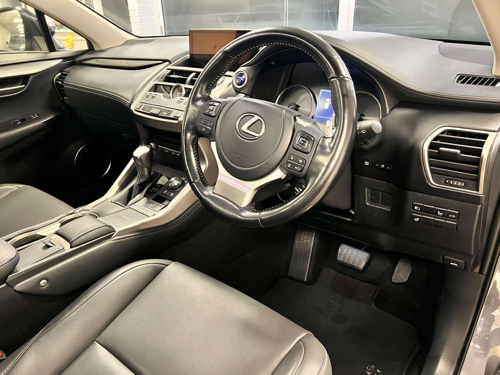 2020 LEXUS NX 2020 LEXUS NX