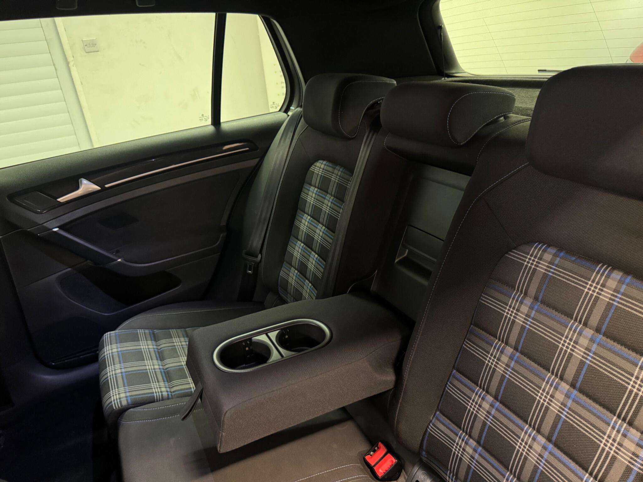 2015 VOLKSWAGEN GOLF 2015 VOLKSWAGEN GOLF