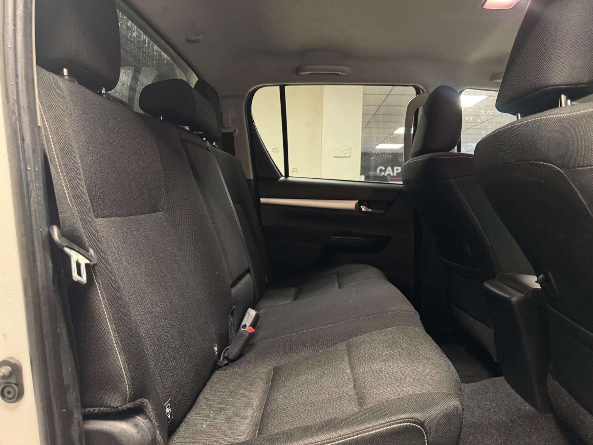 2021 TOYOTA HILUX 2021 TOYOTA HILUX