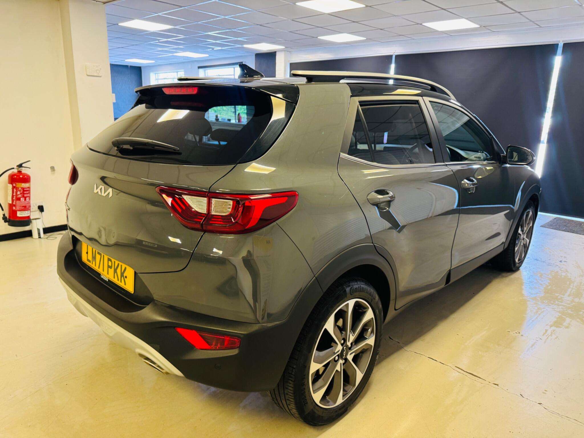 2021 KIA STONIC 2021 KIA STONIC
