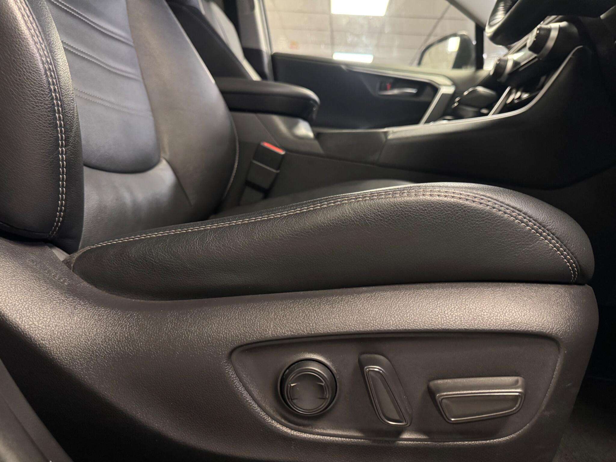 2021 TOYOTA RAV4 2021 TOYOTA RAV4