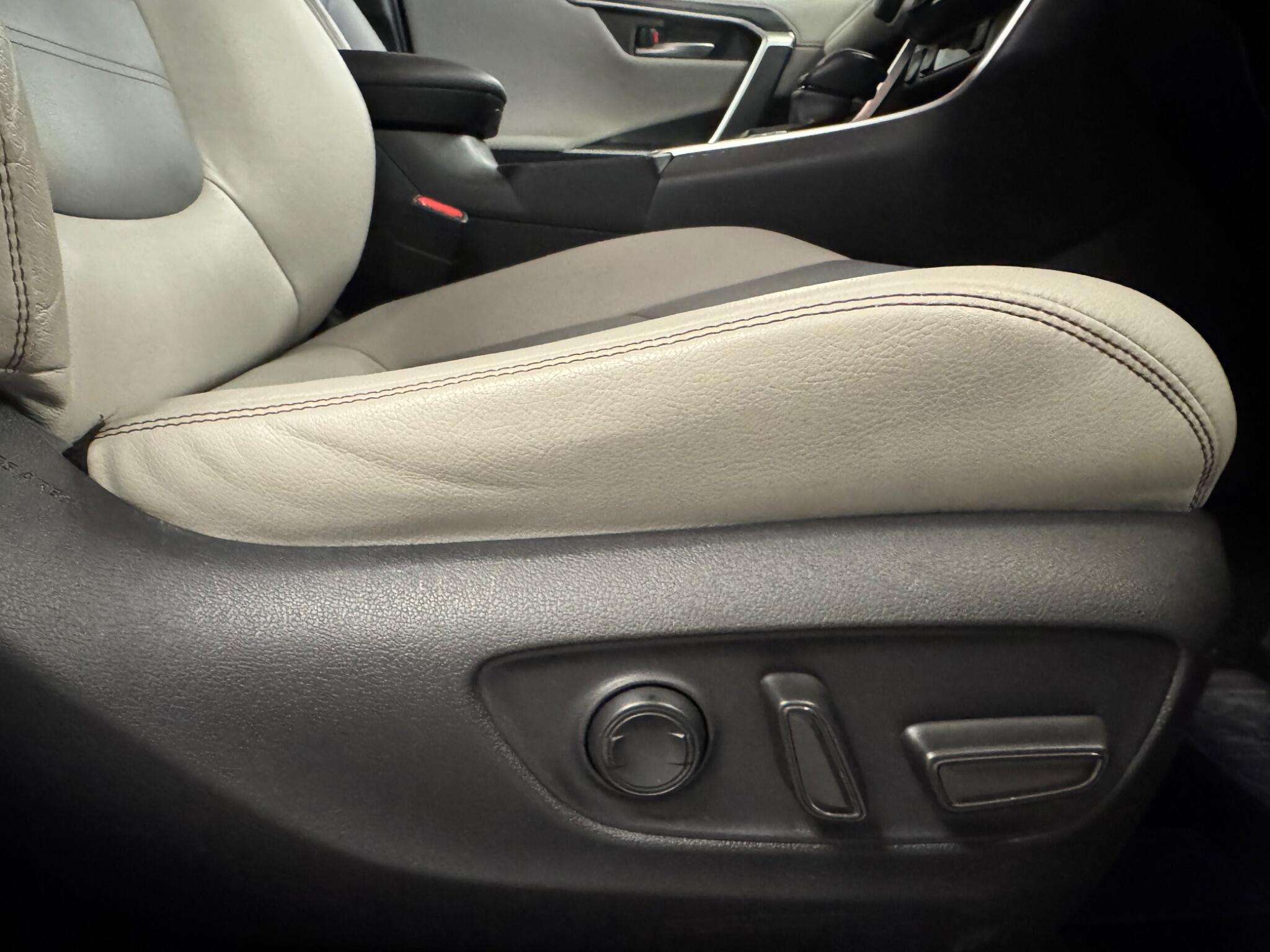 2019 TOYOTA RAV4 2019 TOYOTA RAV4