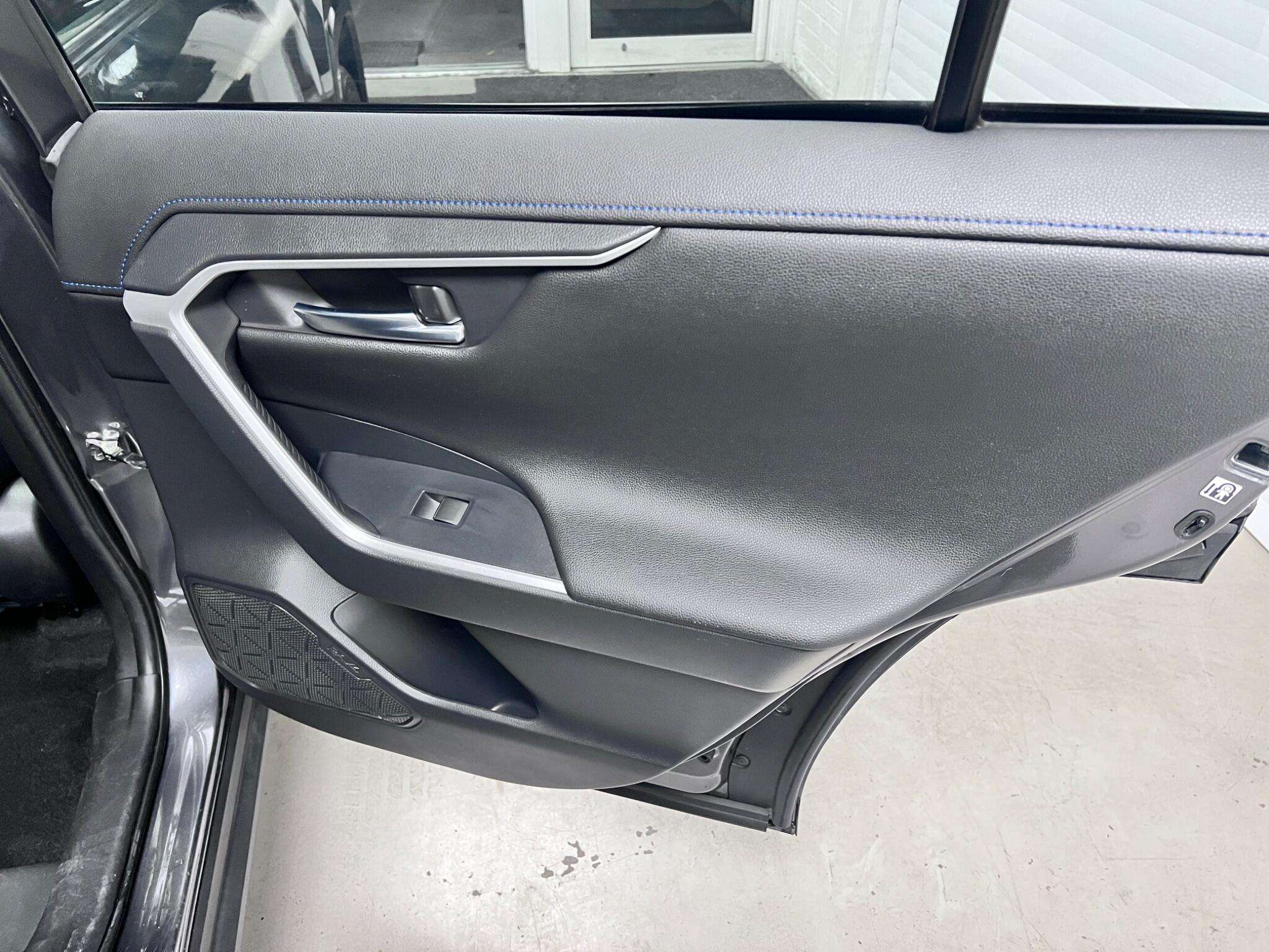 2020 TOYOTA RAV4 2020 TOYOTA RAV4