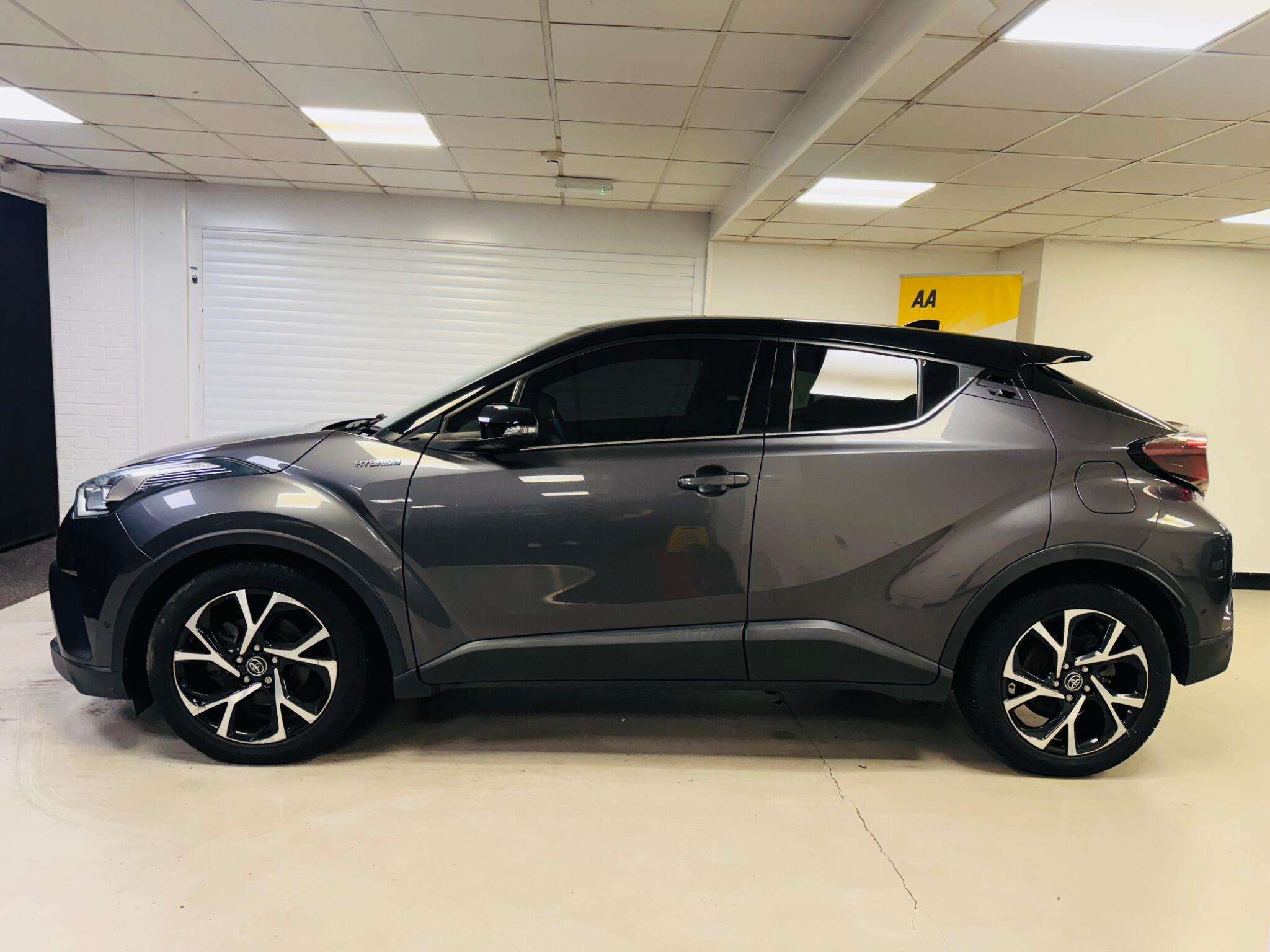 2017 TOYOTA C-HR 2017 TOYOTA C-HR