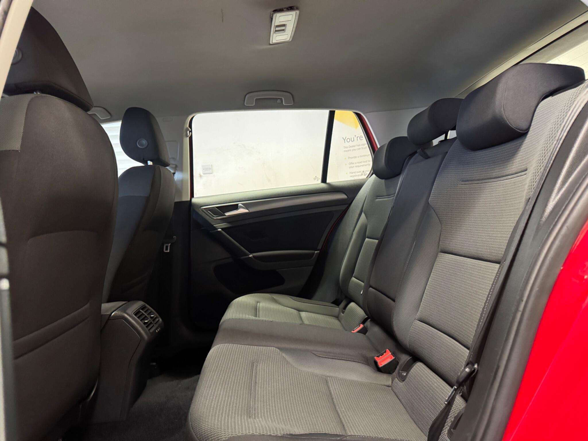 2017 VOLKSWAGEN GOLF 2017 VOLKSWAGEN GOLF