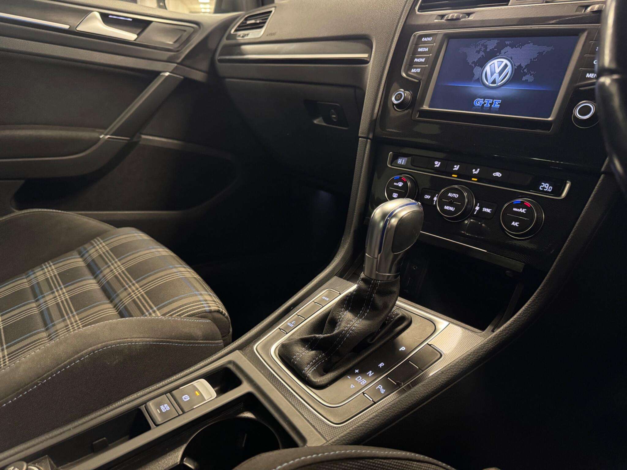 2015 VOLKSWAGEN GOLF 2015 VOLKSWAGEN GOLF