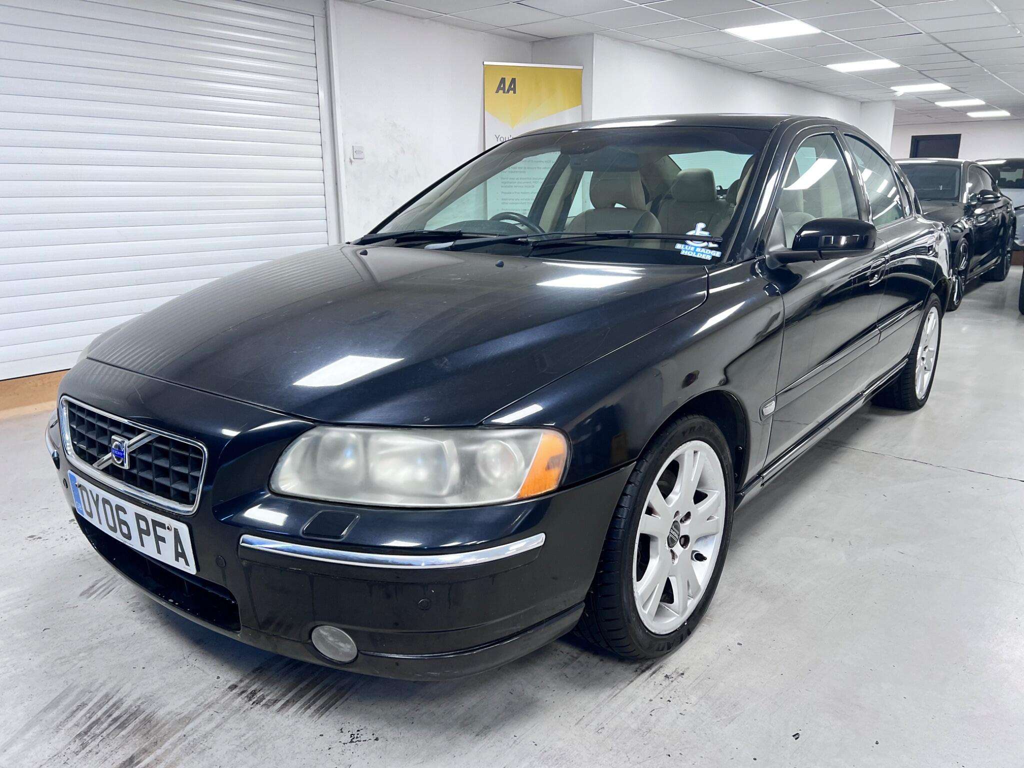A 2006 VOLVO S60 2.0T S 4dr A 2006 VOLVO S60 2.0T S 4dr