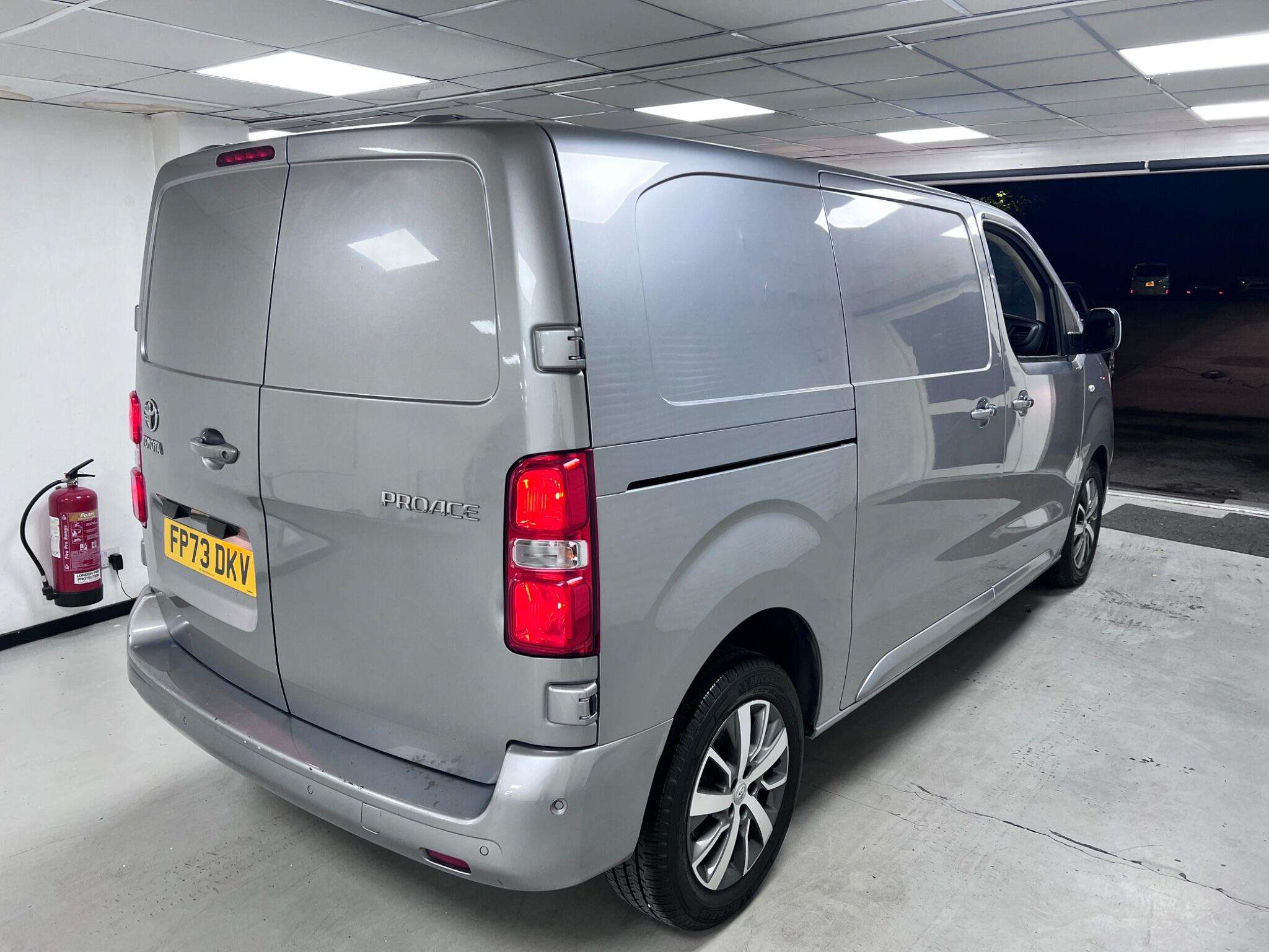 A 2023 TOYOTA PROACE 2.0D Design Medium Panel Van Auto MWB Euro 6 (s/s) 6dr A 2023 TOYOTA PROACE 2.0D Design Medium Panel Van Auto MWB Euro 6 (s/s) 6dr