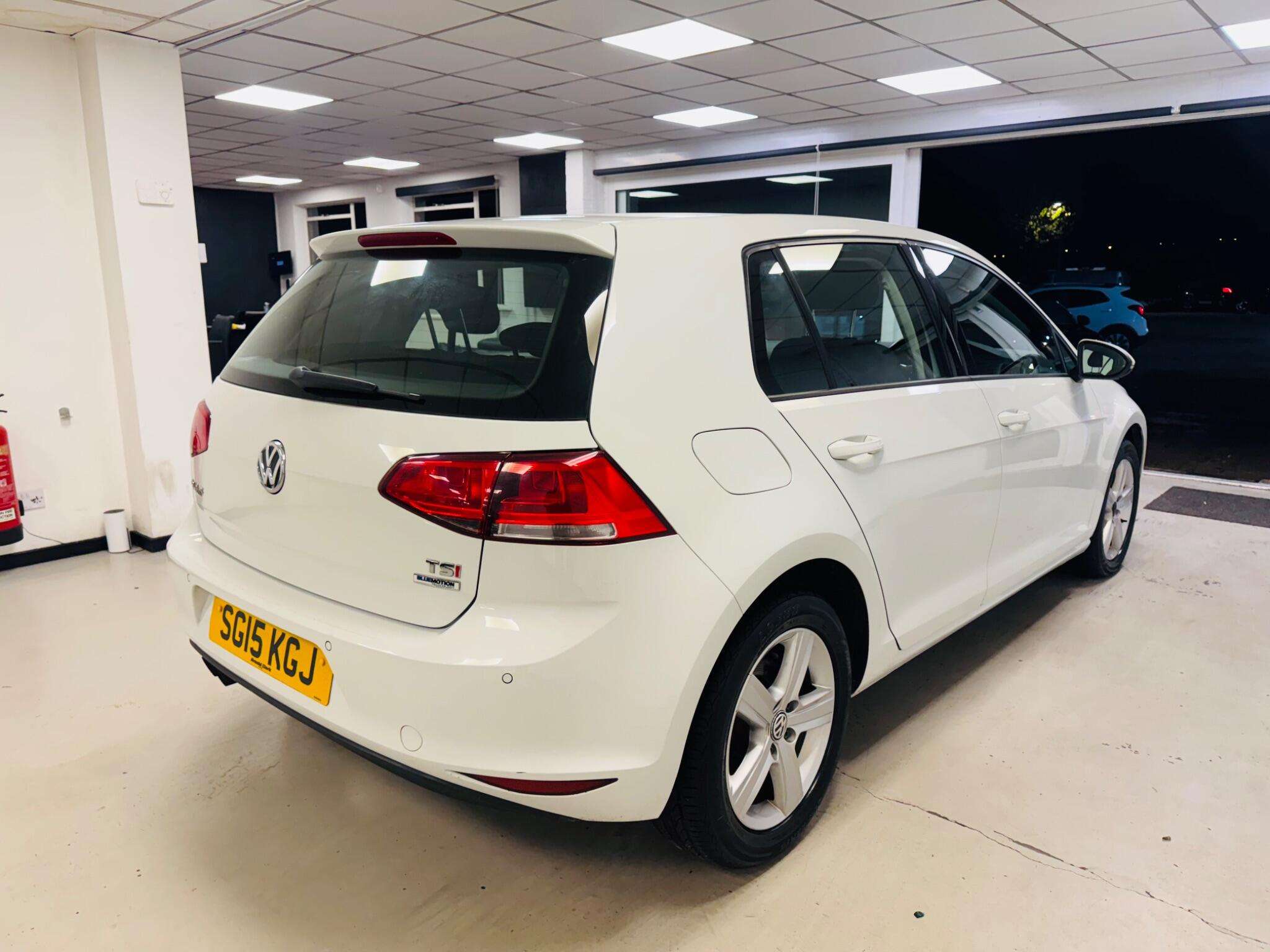 2015 VOLKSWAGEN GOLF 2015 VOLKSWAGEN GOLF