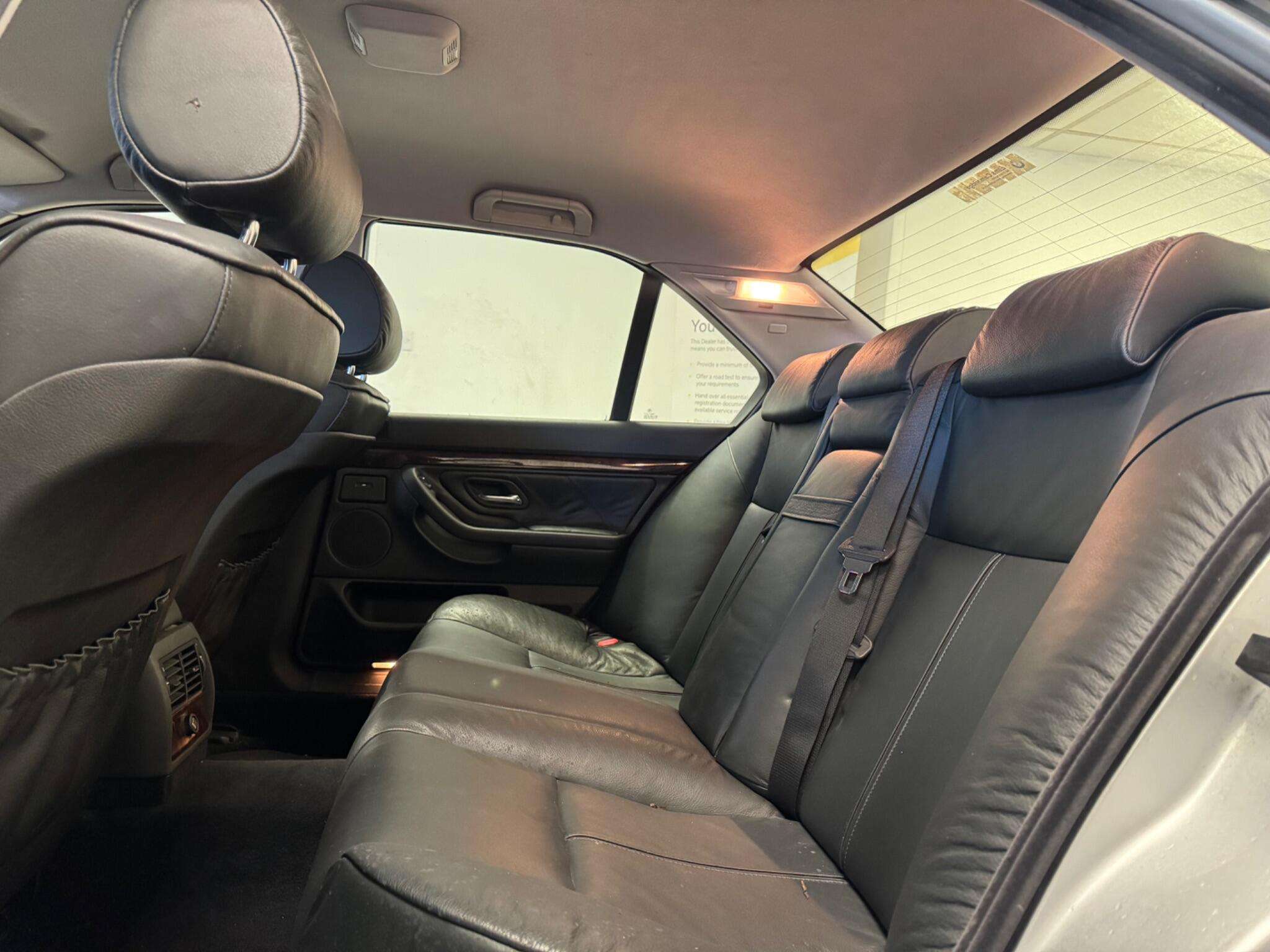 2001 BMW 7 SERIES 2001 BMW 7 SERIES