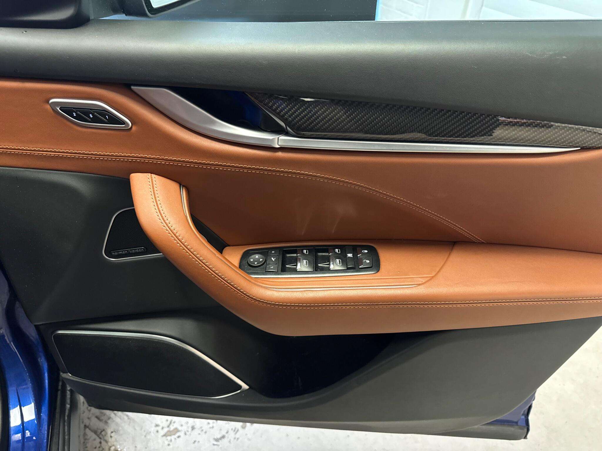 2017 MASERATI LEVANTE 2017 MASERATI LEVANTE