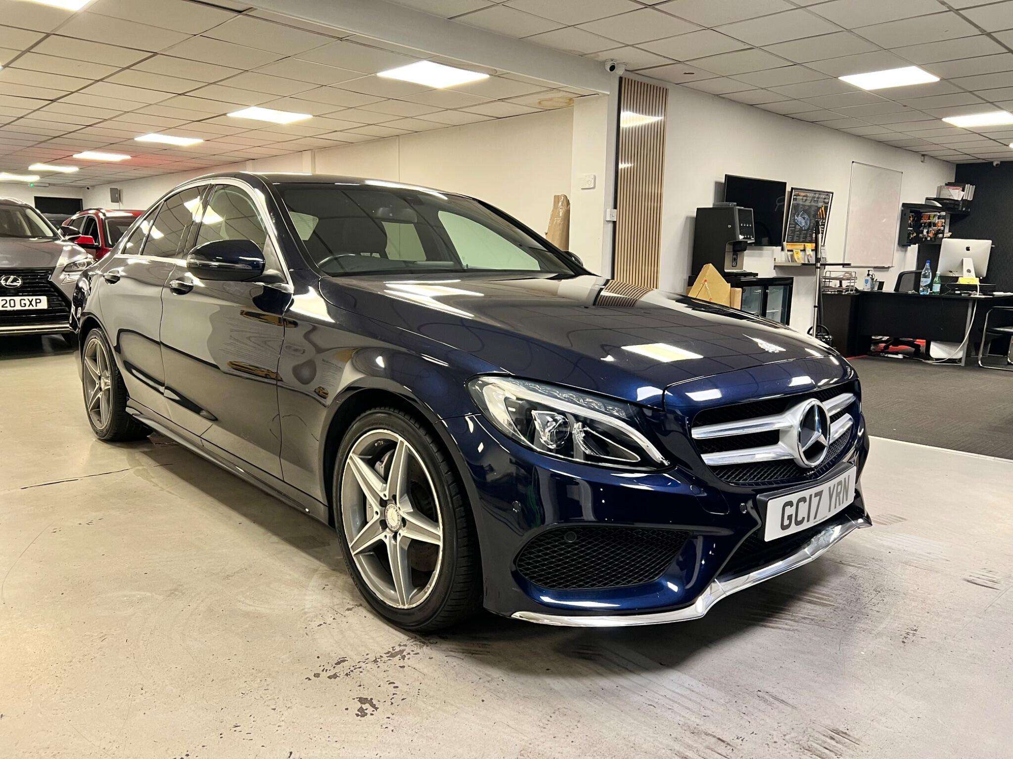 A 2017 MERCEDES-BENZ C CLASS 2.1 C300dh AMG Line (Premium) G-Tronic+ Euro 6 (s/s) 4dr A 2017 MERCEDES-BENZ C CLASS 2.1 C300dh AMG Line (Premium) G-Tronic+ Euro 6 (s/s) 4dr