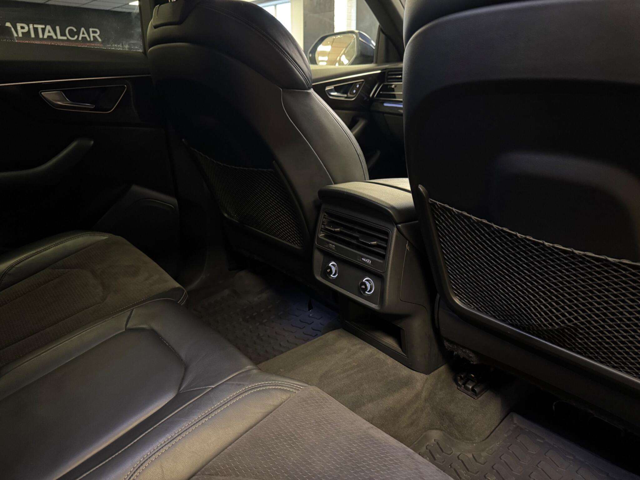 2019 AUDI Q8 2019 AUDI Q8