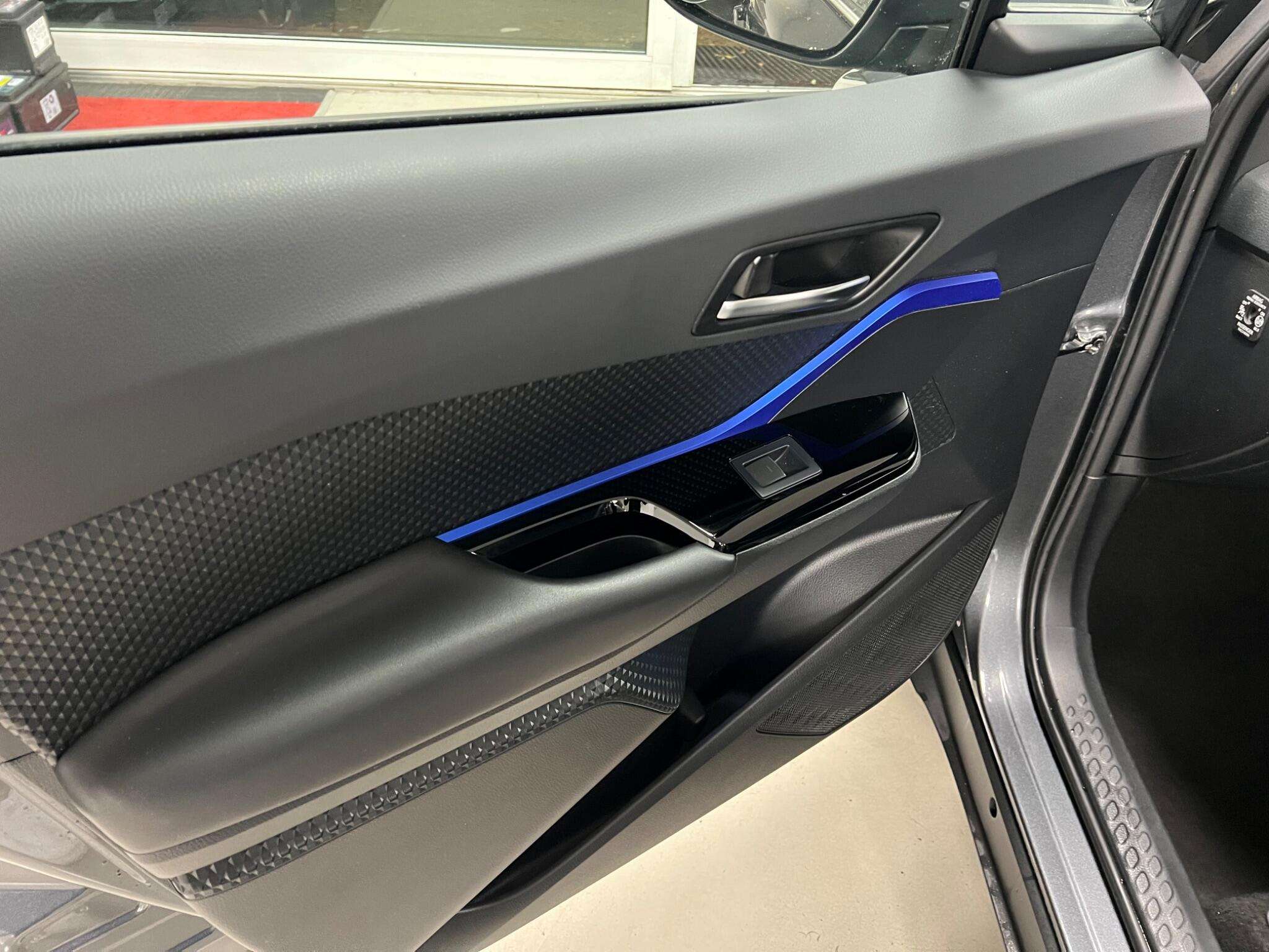 2020 TOYOTA C-HR 2020 TOYOTA C-HR