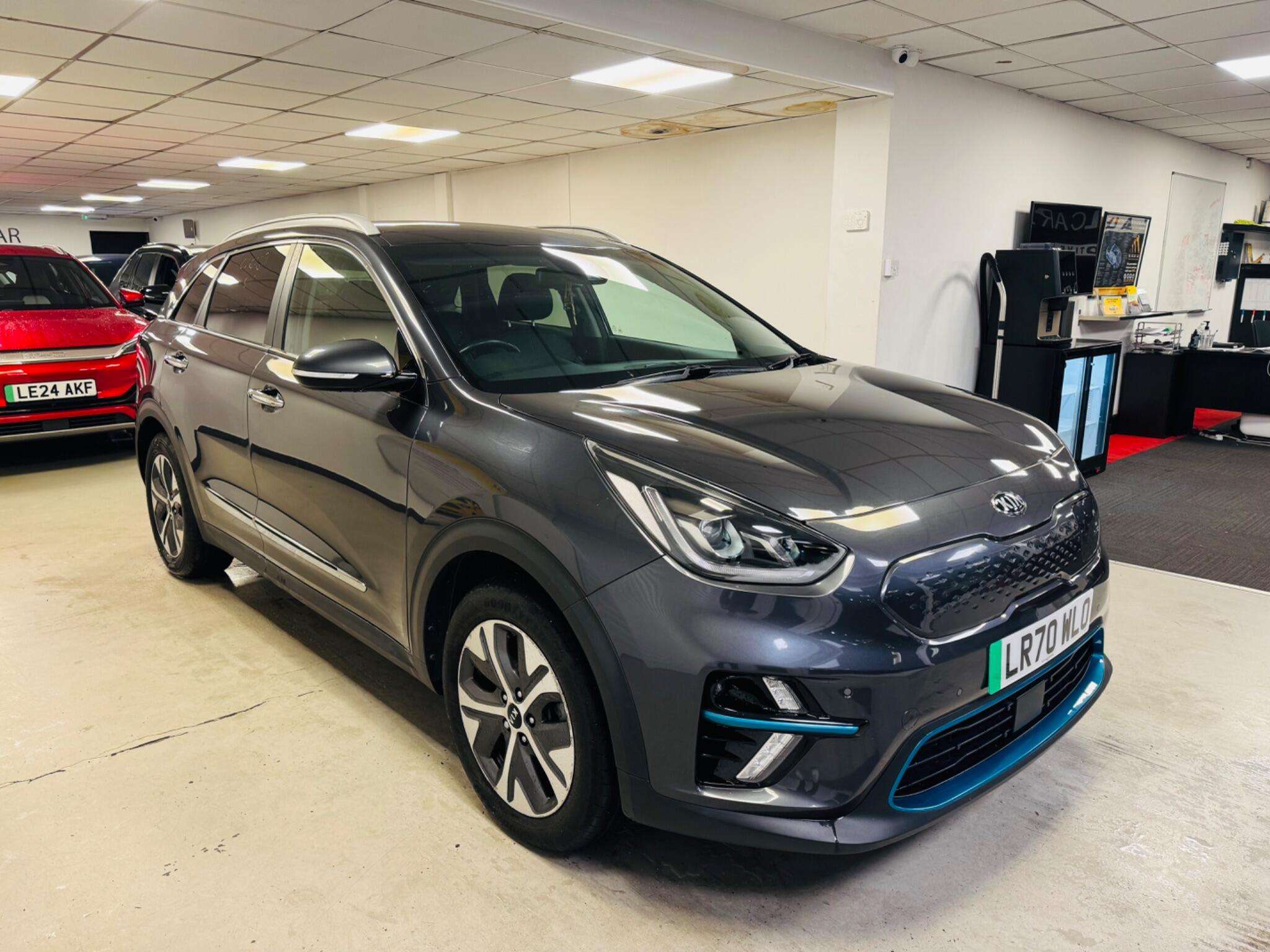 A 2020 KIA NIRO 64kWh 4 Auto 5dr A 2020 KIA NIRO 64kWh 4 Auto 5dr
