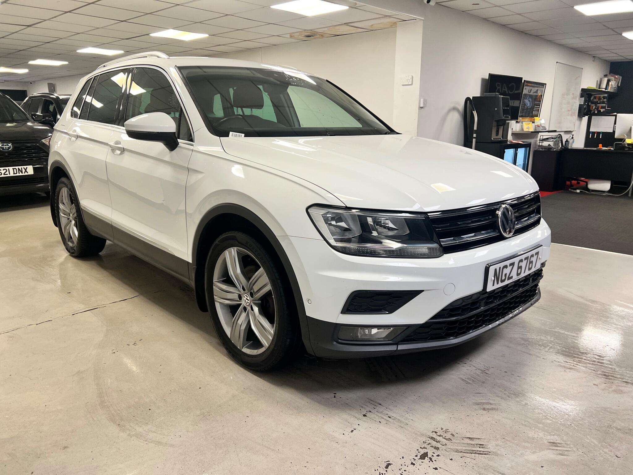 A 2019 VOLKSWAGEN TIGUAN 2.0 TDI Match DSG Euro 6 (s/s) 5dr A 2019 VOLKSWAGEN TIGUAN 2.0 TDI Match DSG Euro 6 (s/s) 5dr