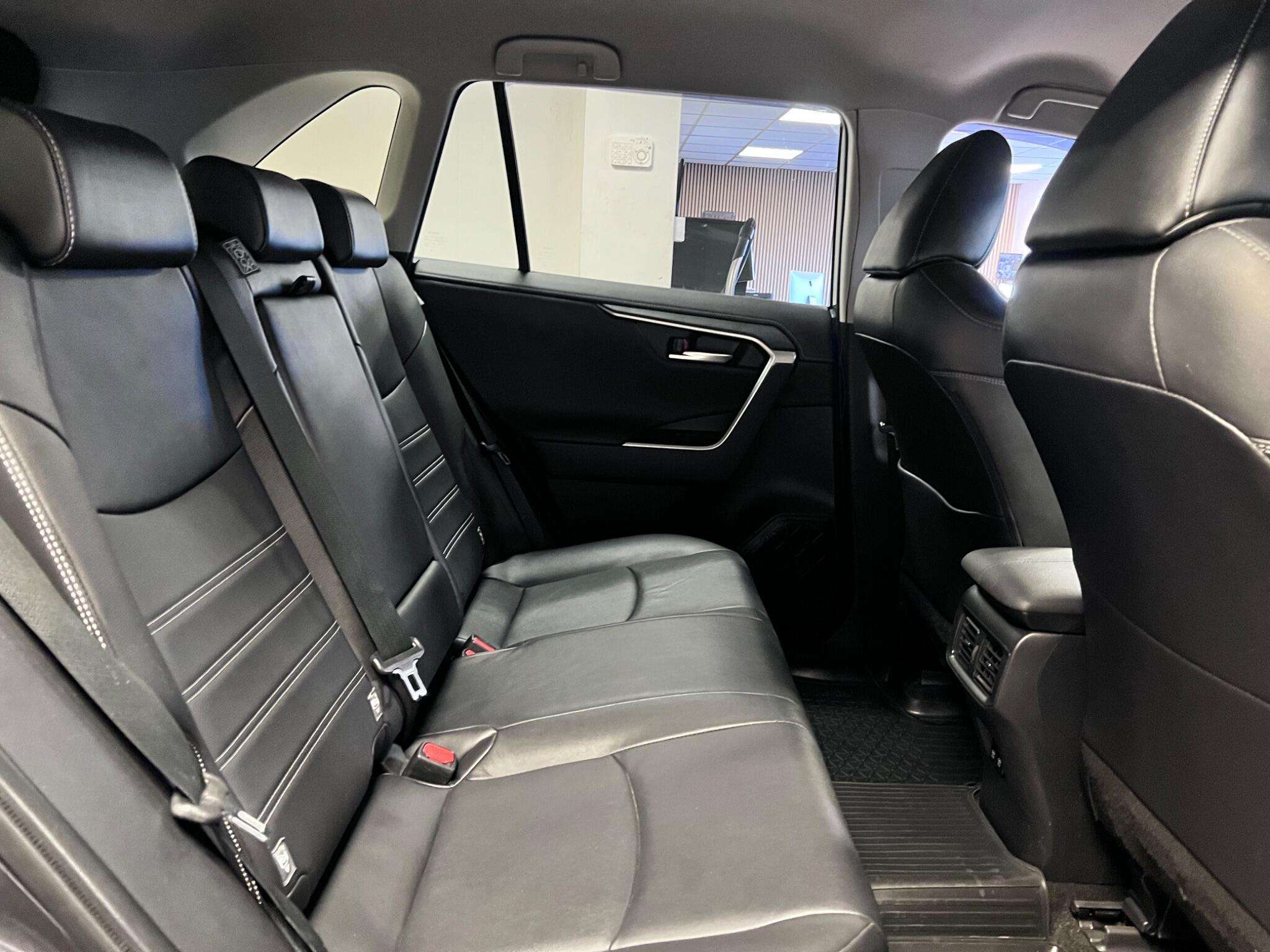 2021 TOYOTA RAV4 2021 TOYOTA RAV4