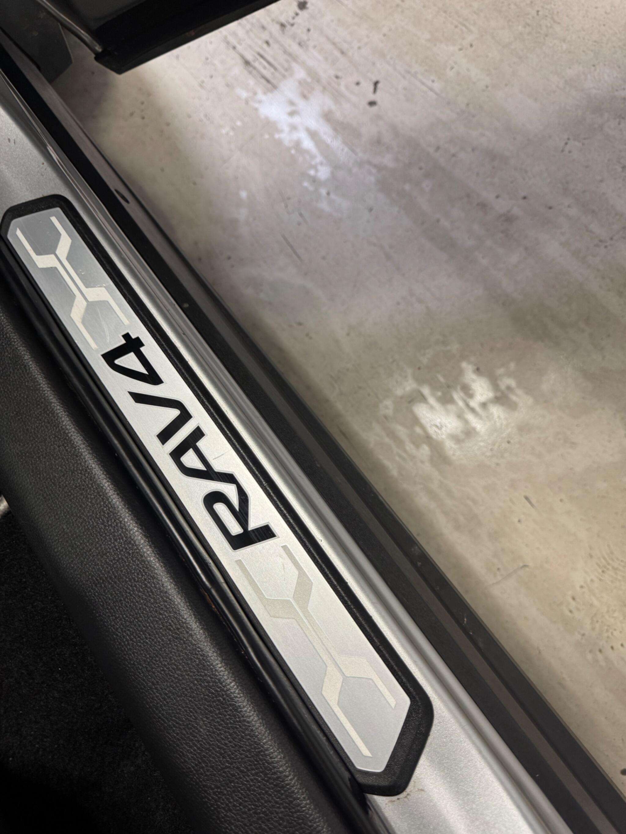 2021 TOYOTA RAV4 2021 TOYOTA RAV4