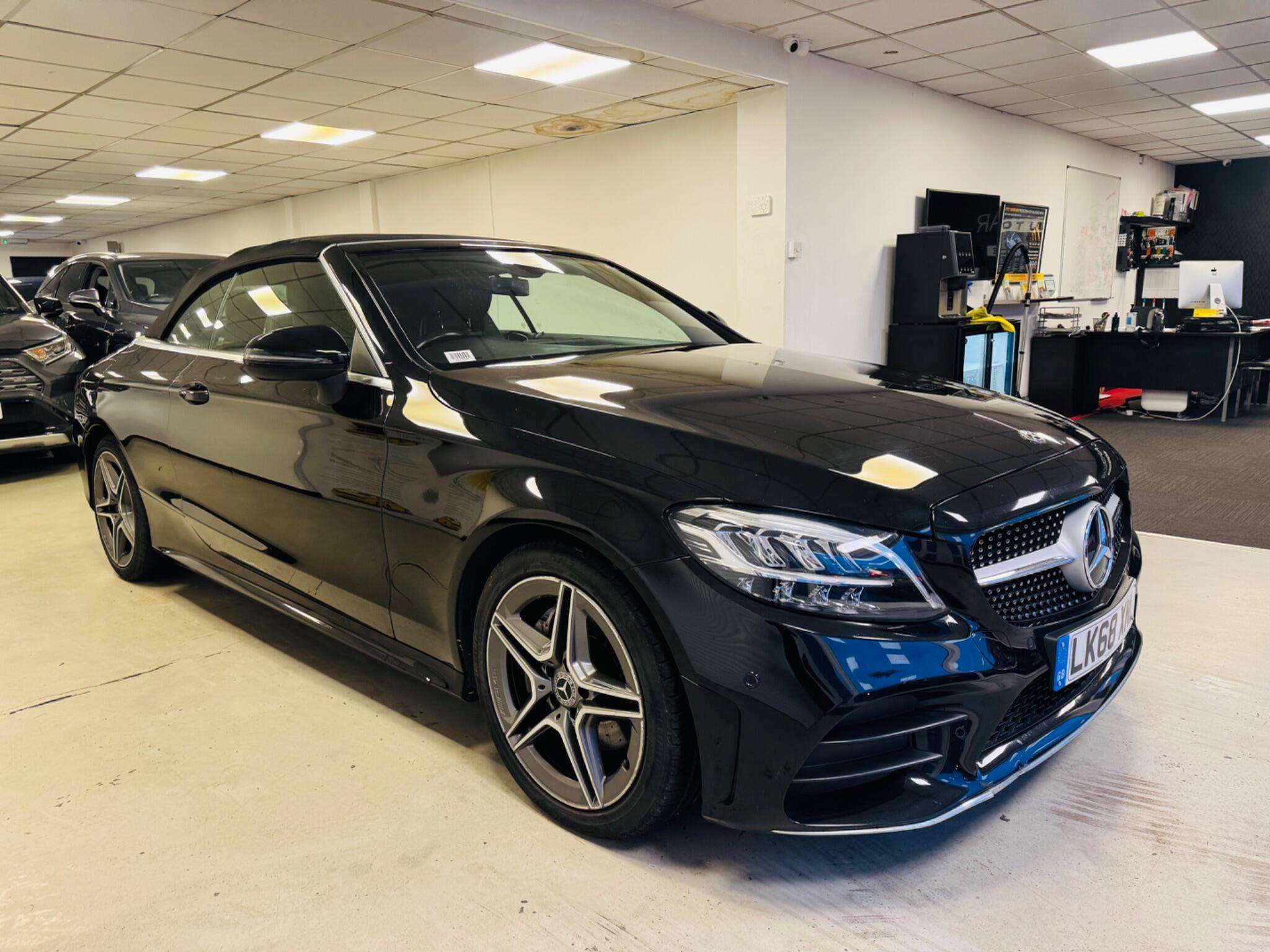 A 2018 MERCEDES-BENZ C CLASS 1.5 C200 MHEV AMG Line Cabriolet G-Tronic+ Euro 6 (s/s) 2dr A 2018 MERCEDES-BENZ C CLASS 1.5 C200 MHEV AMG Line Cabriolet G-Tronic+ Euro 6 (s/s) 2dr