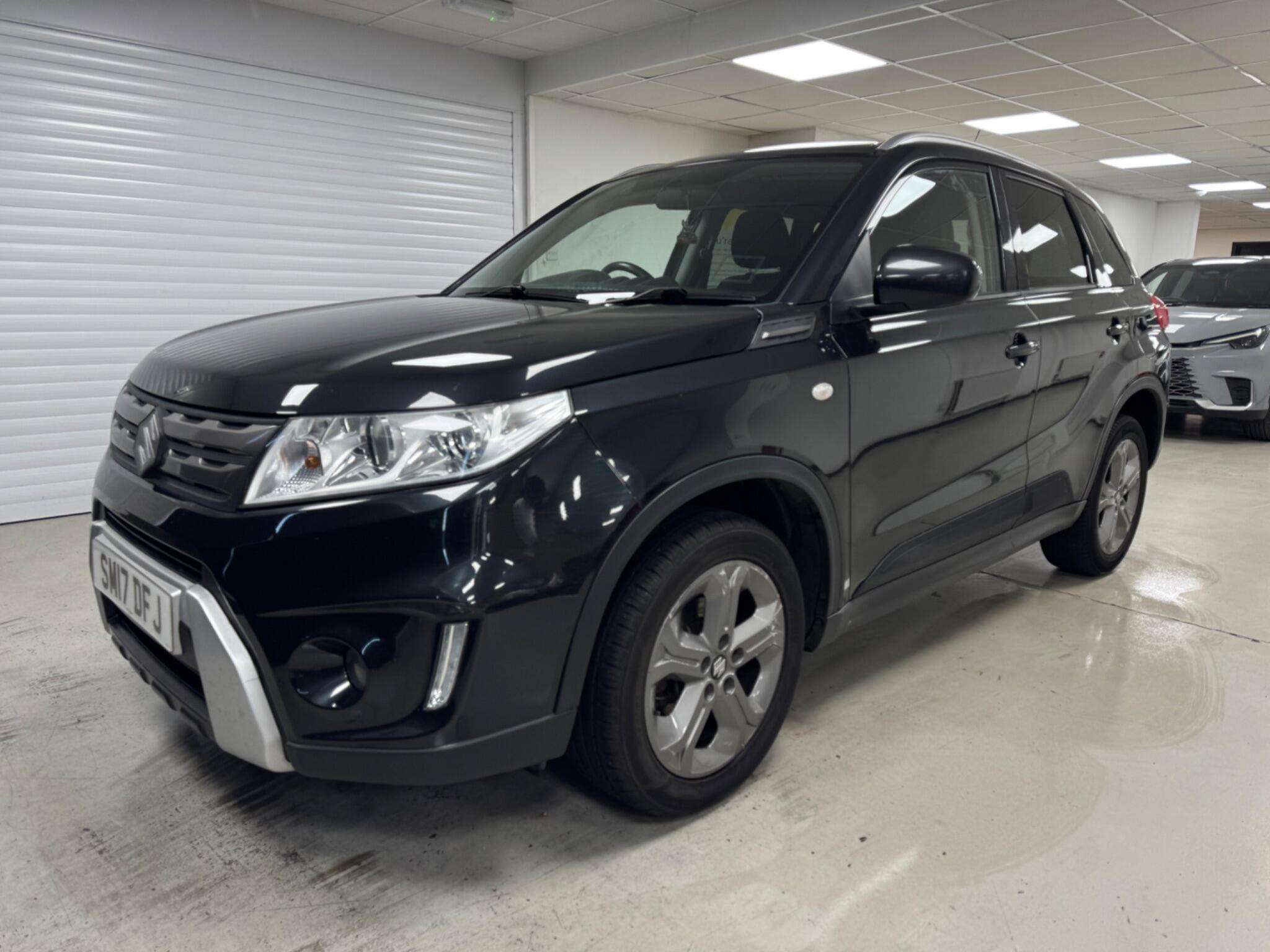 A 2017 SUZUKI VITARA 1.6 SZ-T Euro 6 (s/s) 5dr A 2017 SUZUKI VITARA 1.6 SZ-T Euro 6 (s/s) 5dr