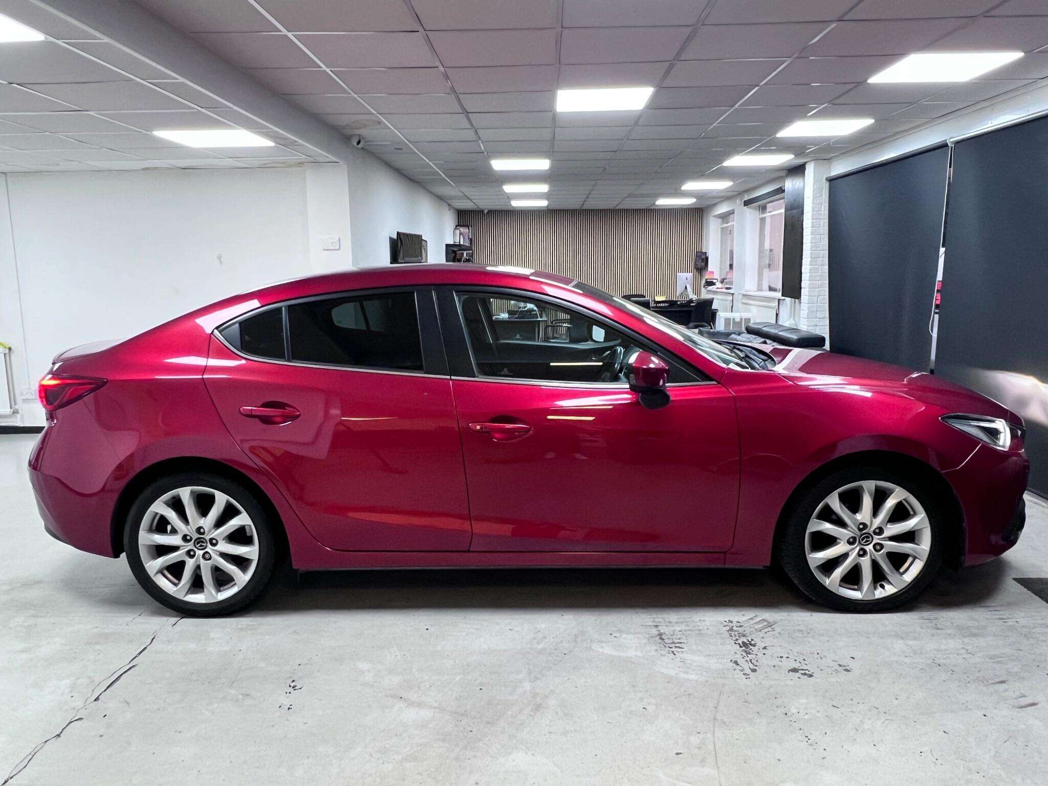 A 2016 MAZDA 3 2.0 SKYACTIV-G Sport Nav Fastback Auto Euro 5 (s/s) 4dr A 2016 MAZDA 3 2.0 SKYACTIV-G Sport Nav Fastback Auto Euro 5 (s/s) 4dr
