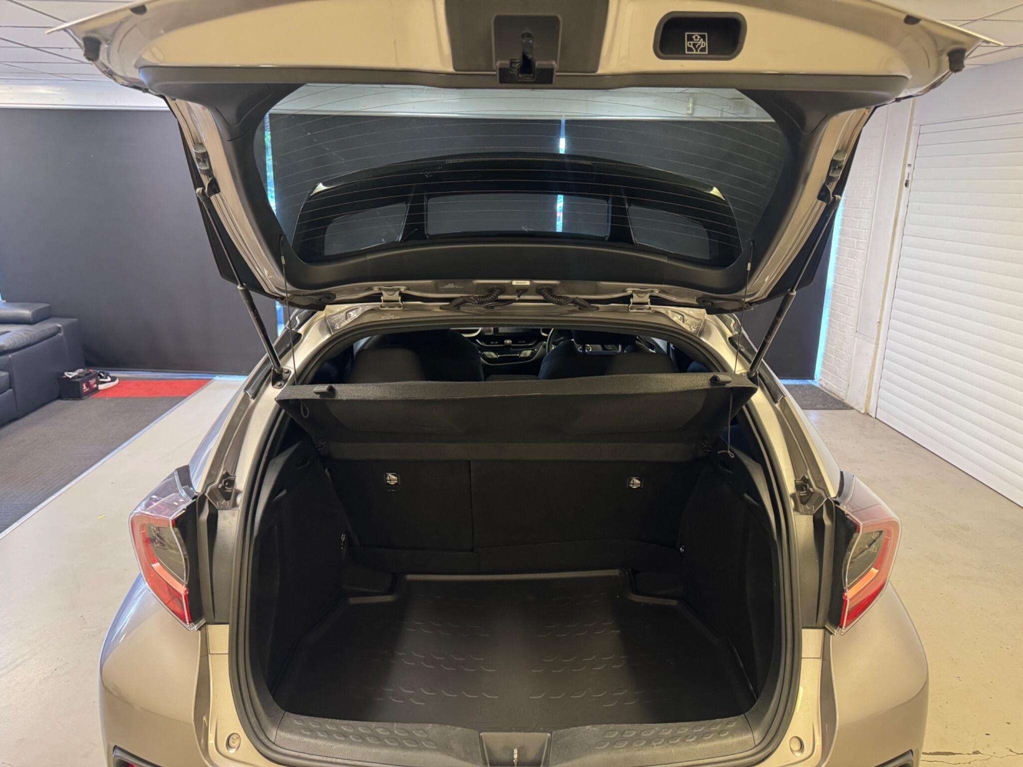 2019 TOYOTA C-HR 2019 TOYOTA C-HR