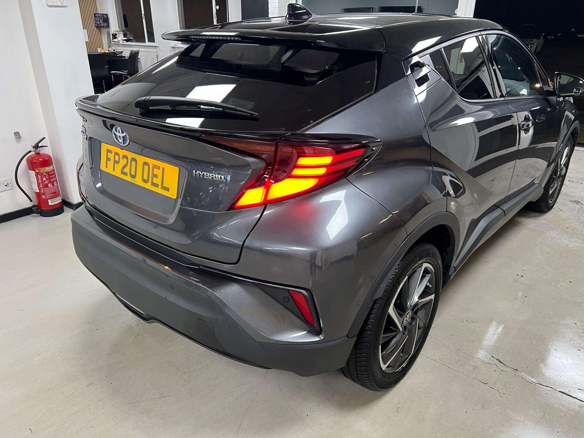 2020 TOYOTA C-HR 2020 TOYOTA C-HR