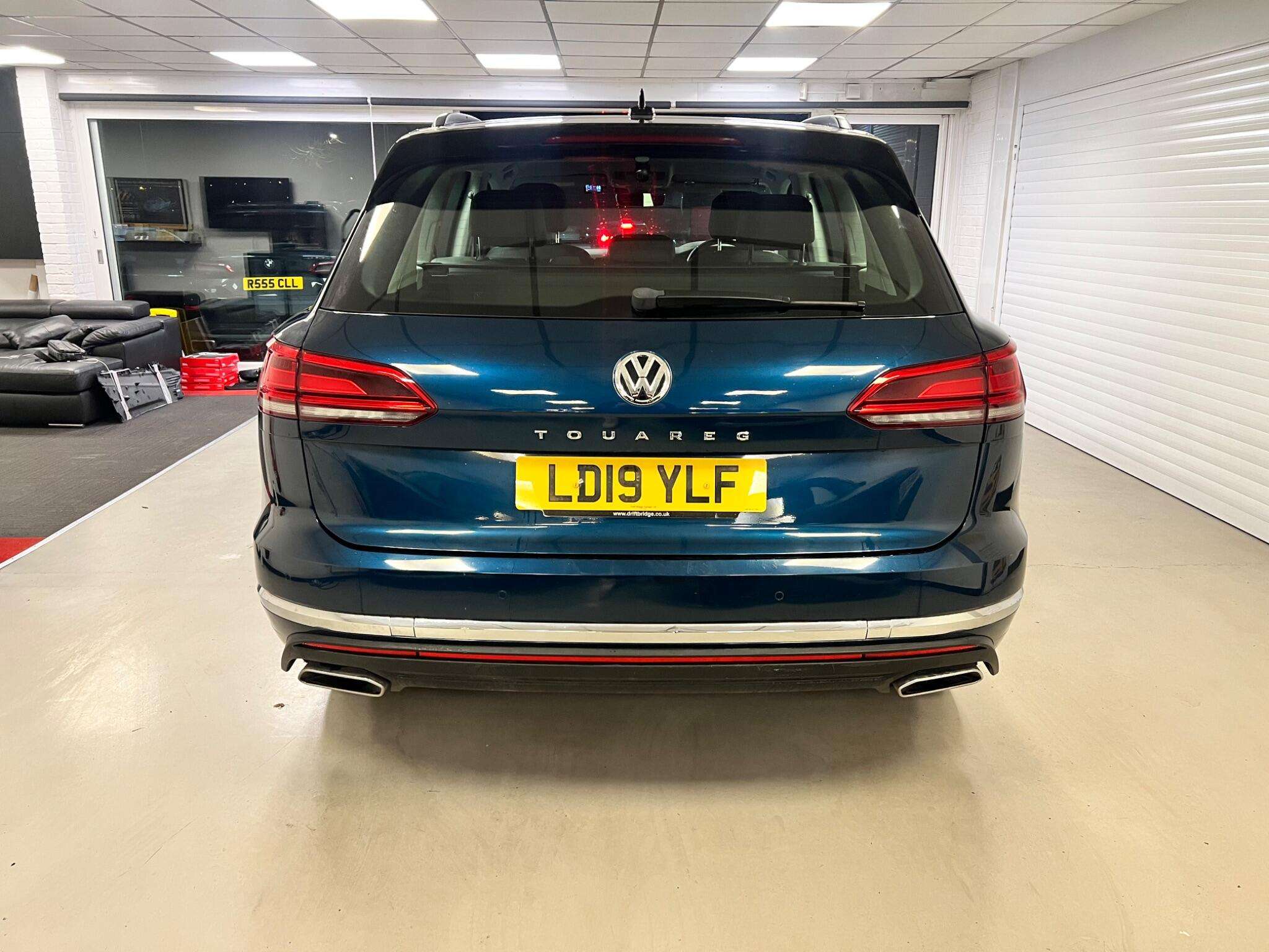 2019 VOLKSWAGEN TOUAREG 2019 VOLKSWAGEN TOUAREG