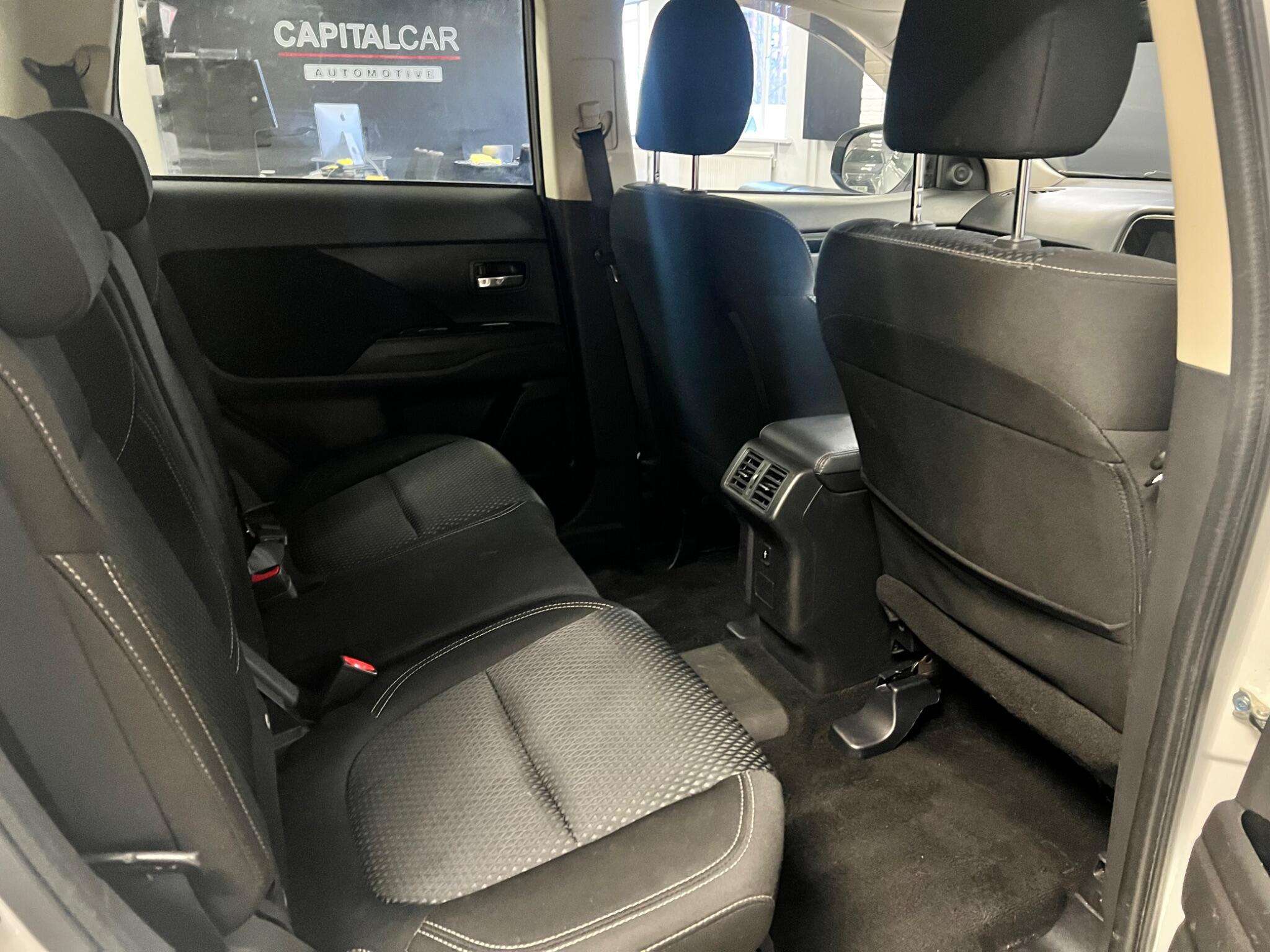 2020 MITSUBISHI OUTLANDER 2020 MITSUBISHI OUTLANDER