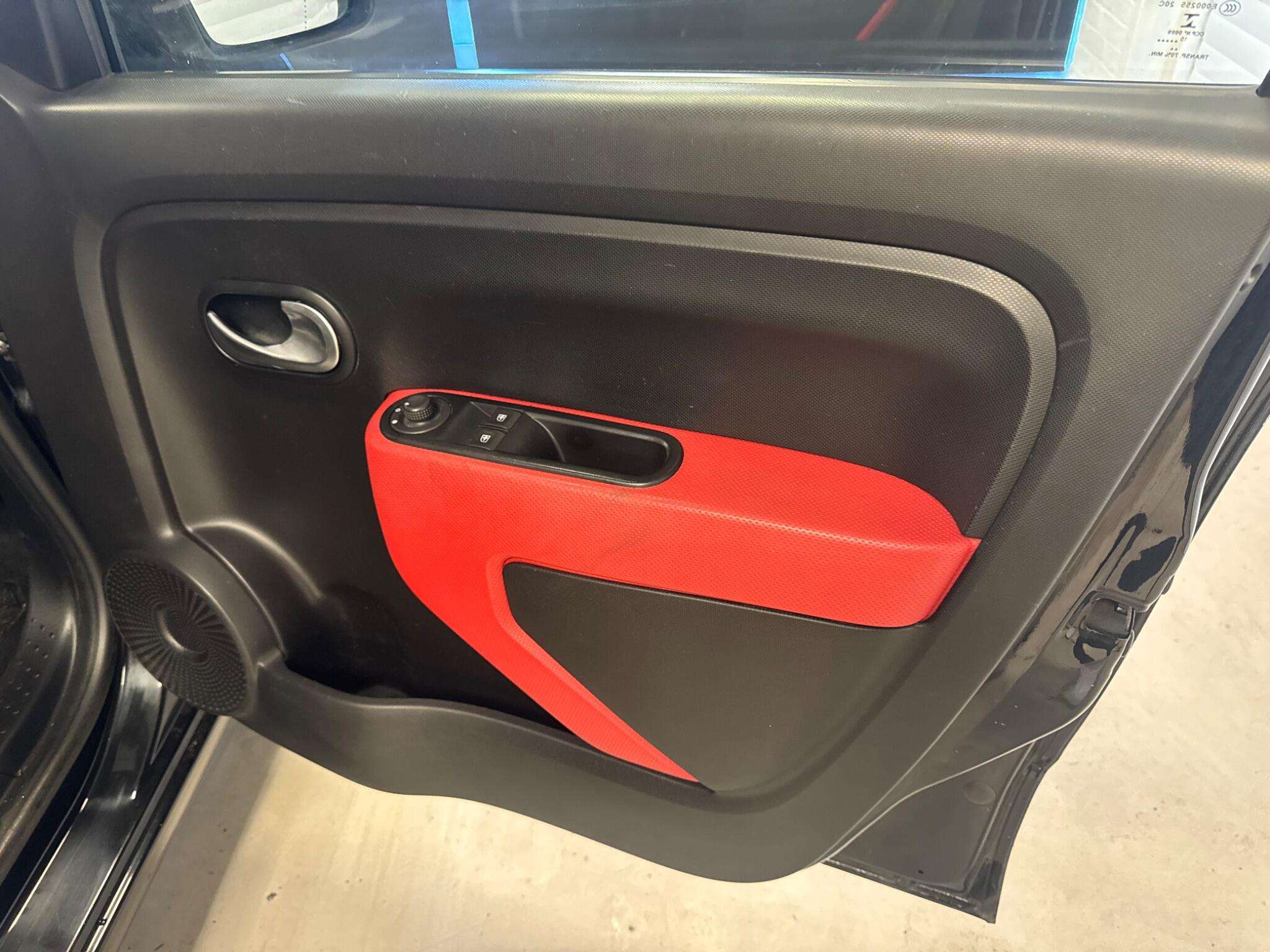 2015 RENAULT TWINGO 2015 RENAULT TWINGO