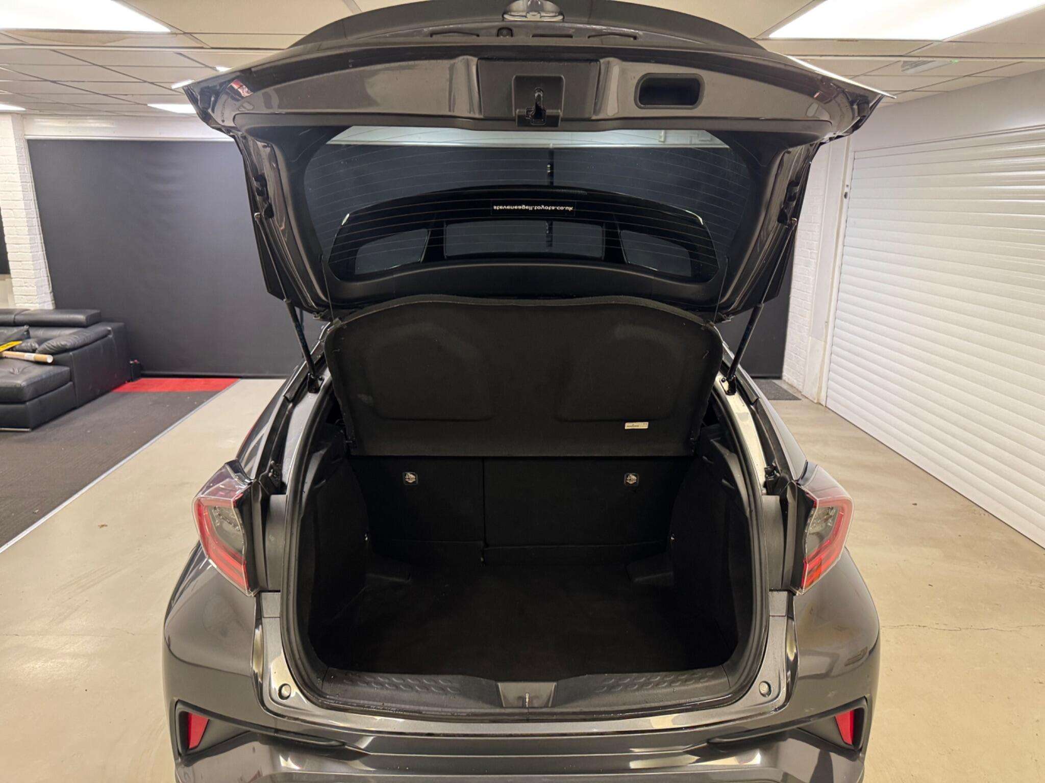 2017 TOYOTA C-HR 2017 TOYOTA C-HR