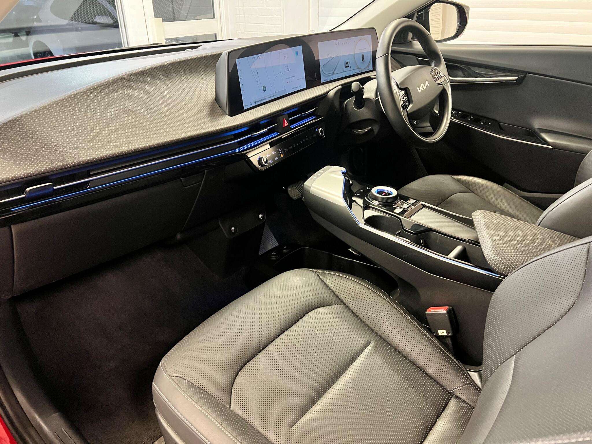 2023 KIA EV6 2023 KIA EV6