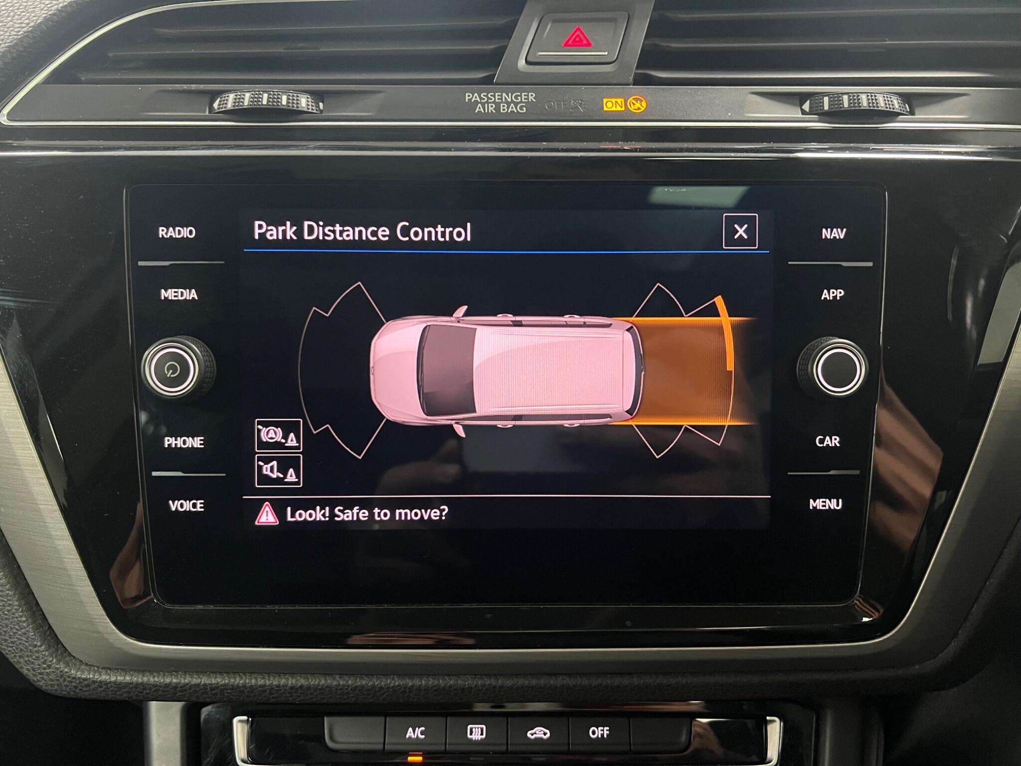 2020 VOLKSWAGEN TOURAN 2020 VOLKSWAGEN TOURAN