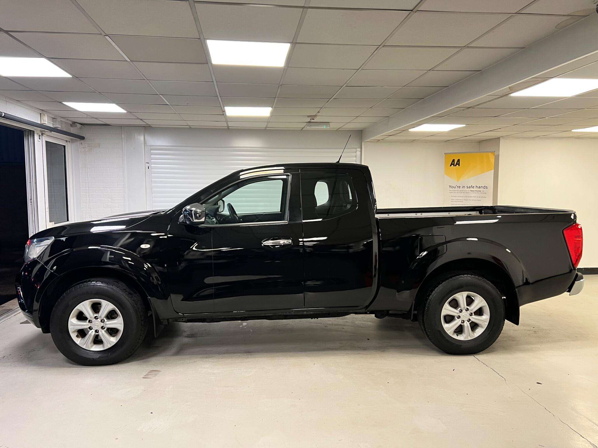 2016 NISSAN NAVARA 2016 NISSAN NAVARA