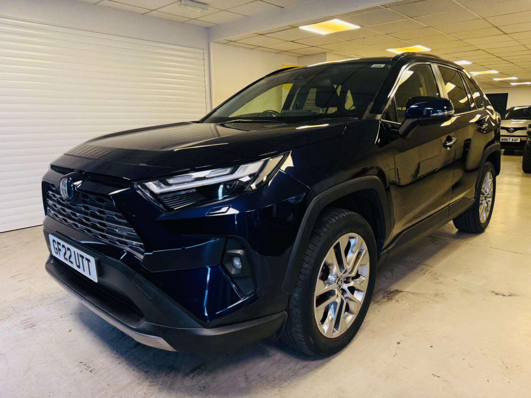 A 2022 TOYOTA RAV4 2.5 VVT-h Excel CVT Euro 6 (s/s) 5dr A 2022 TOYOTA RAV4 2.5 VVT-h Excel CVT Euro 6 (s/s) 5dr