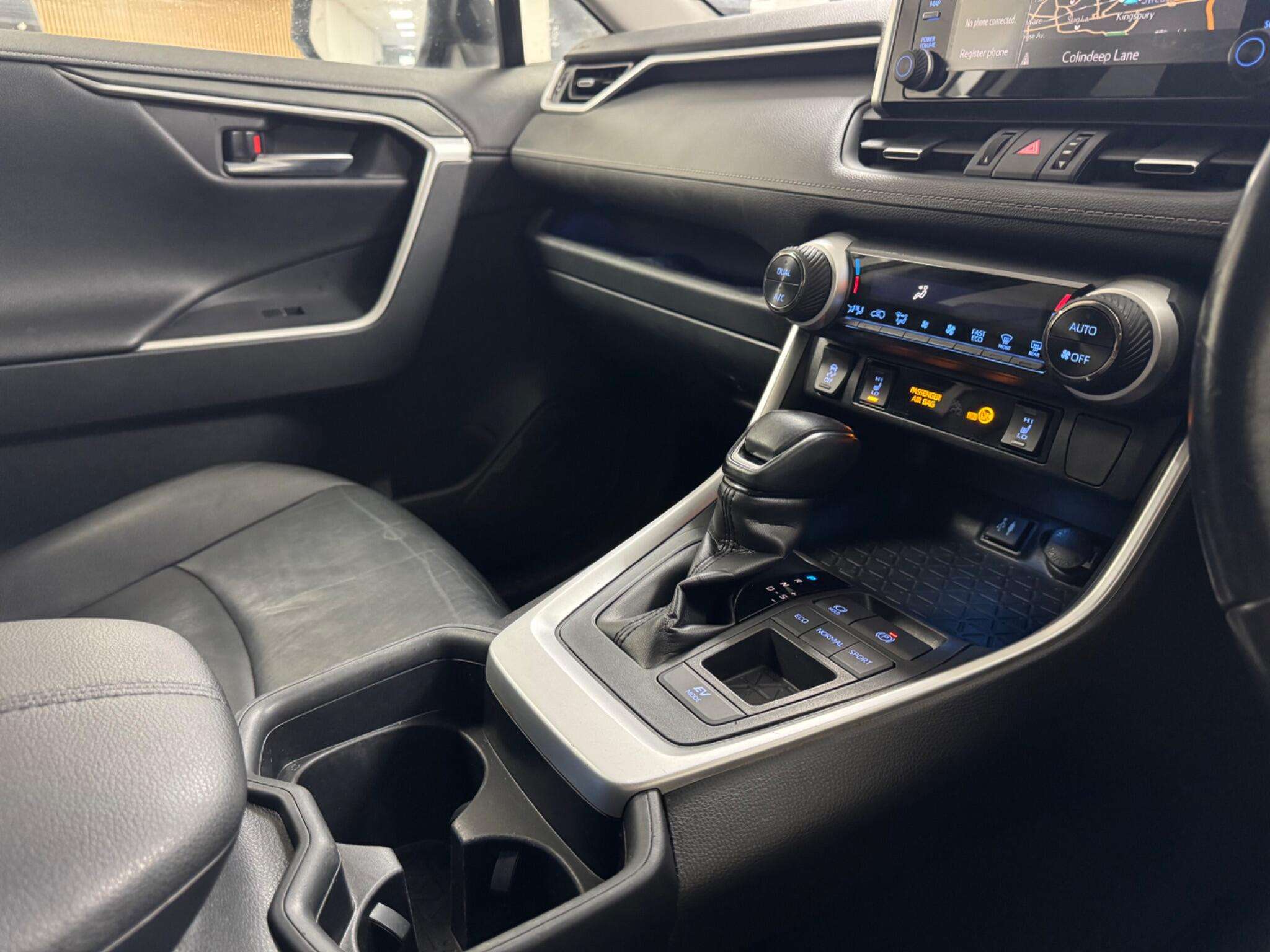 2019 TOYOTA RAV4 2019 TOYOTA RAV4