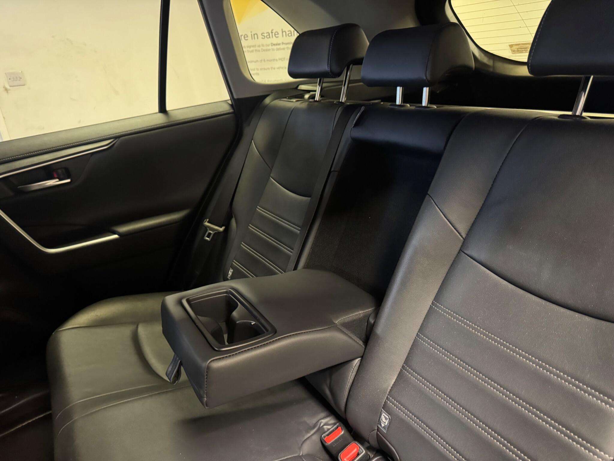 2019 TOYOTA RAV4 2019 TOYOTA RAV4