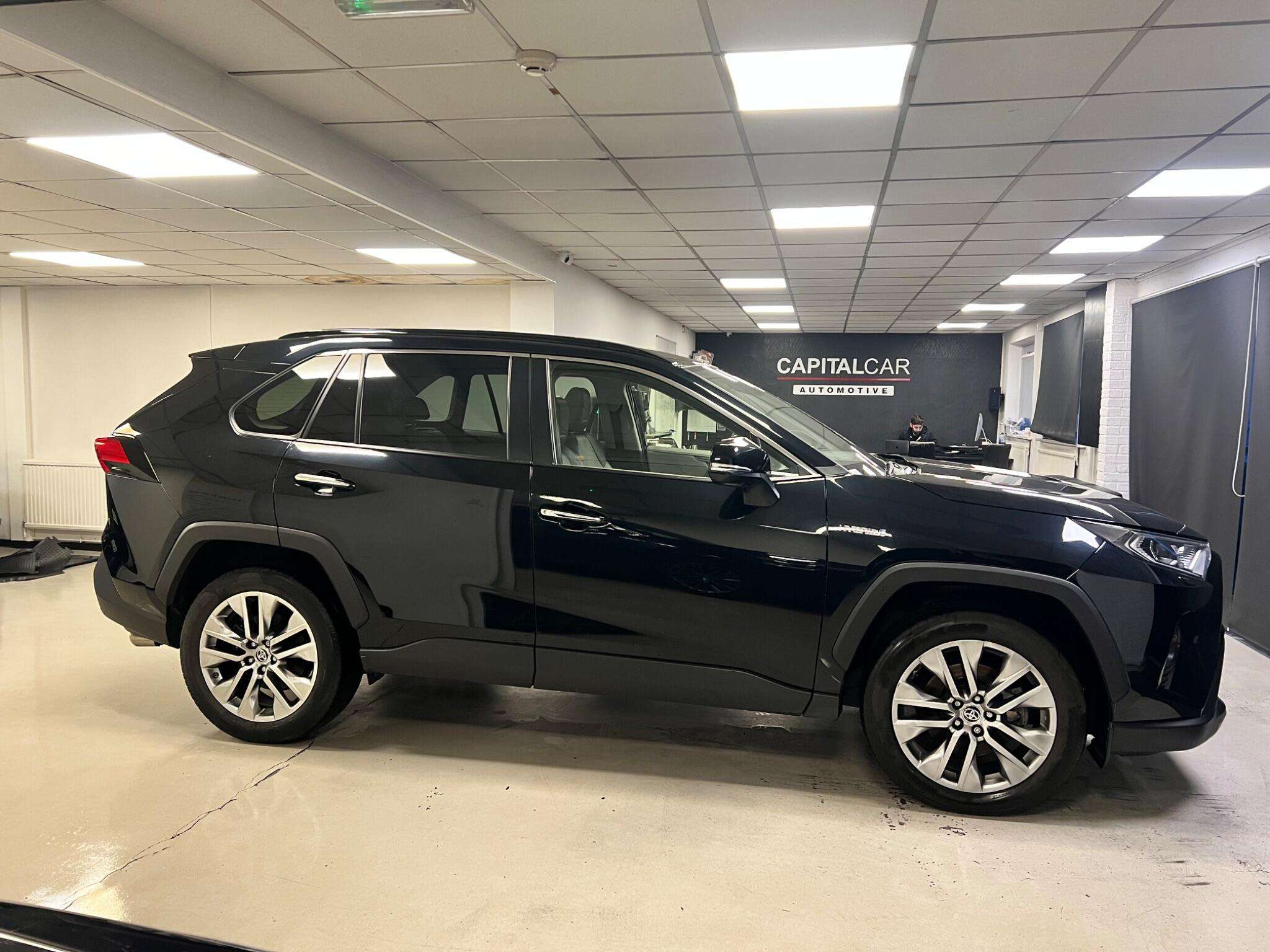 A 2021 TOYOTA RAV4 2.5 VVT-h Excel CVT Euro 6 (s/s) 5dr A 2021 TOYOTA RAV4 2.5 VVT-h Excel CVT Euro 6 (s/s) 5dr