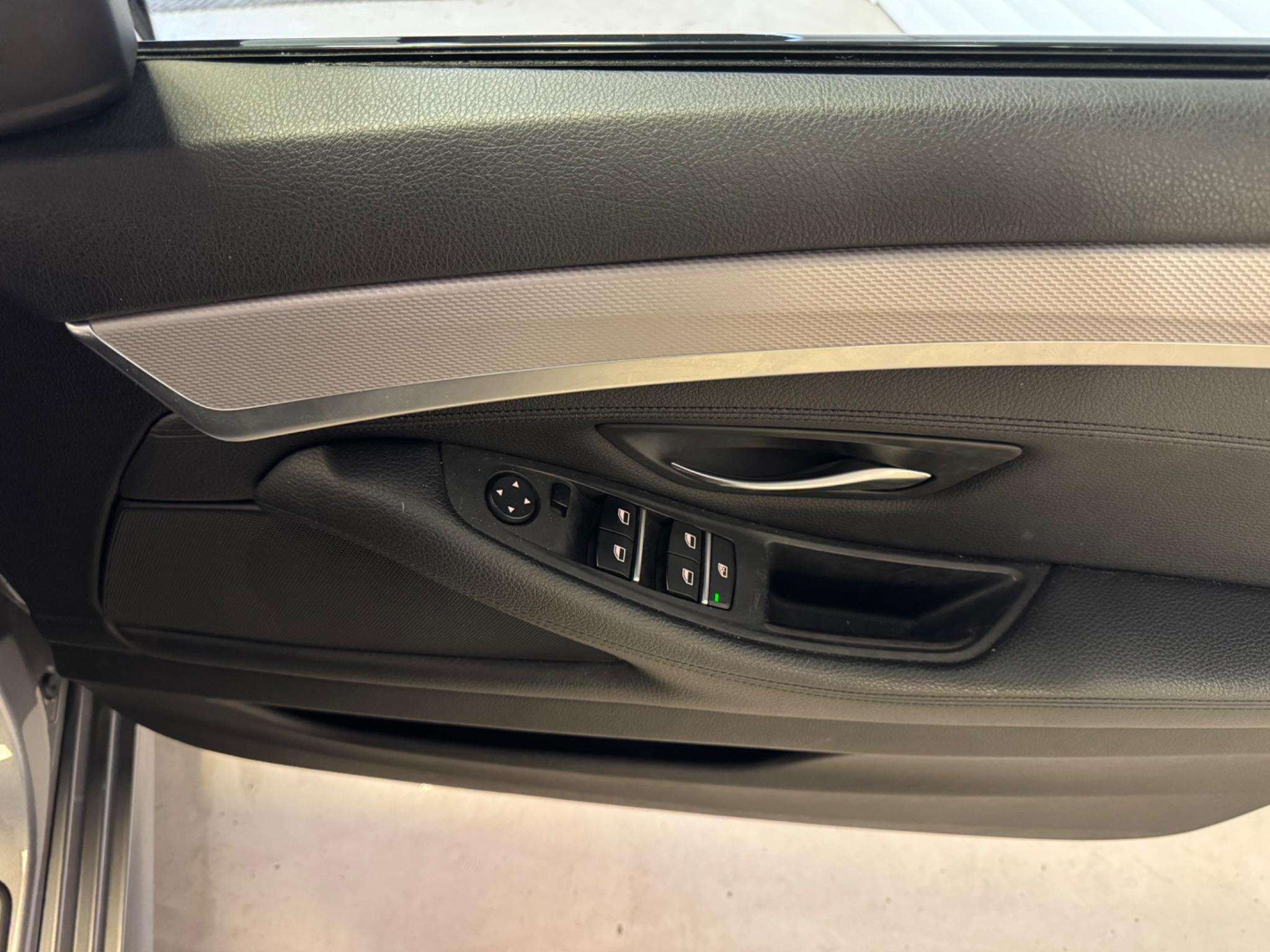 2016 BMW 5 SERIES 2016 BMW 5 SERIES