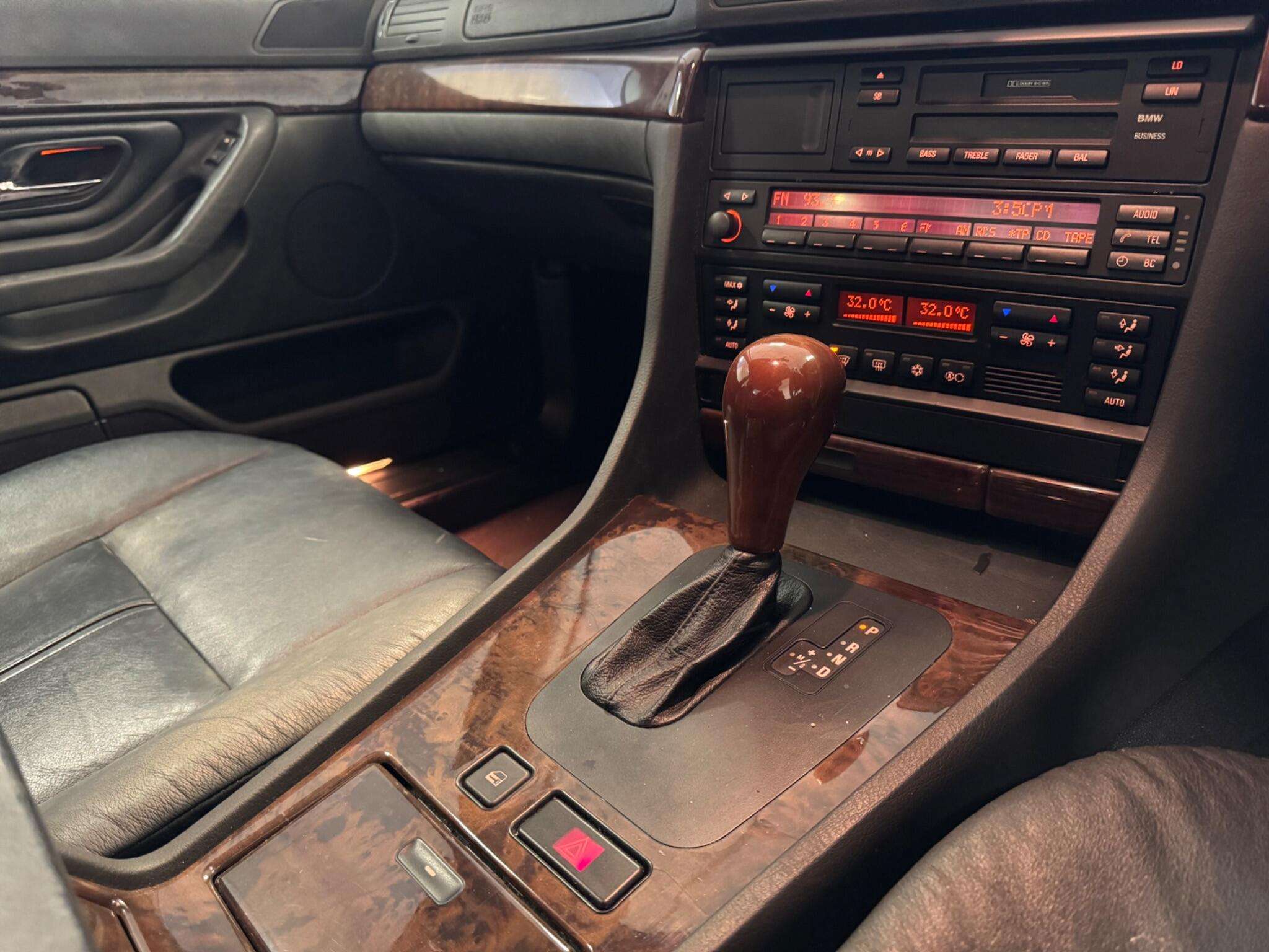 2001 BMW 7 SERIES 2001 BMW 7 SERIES