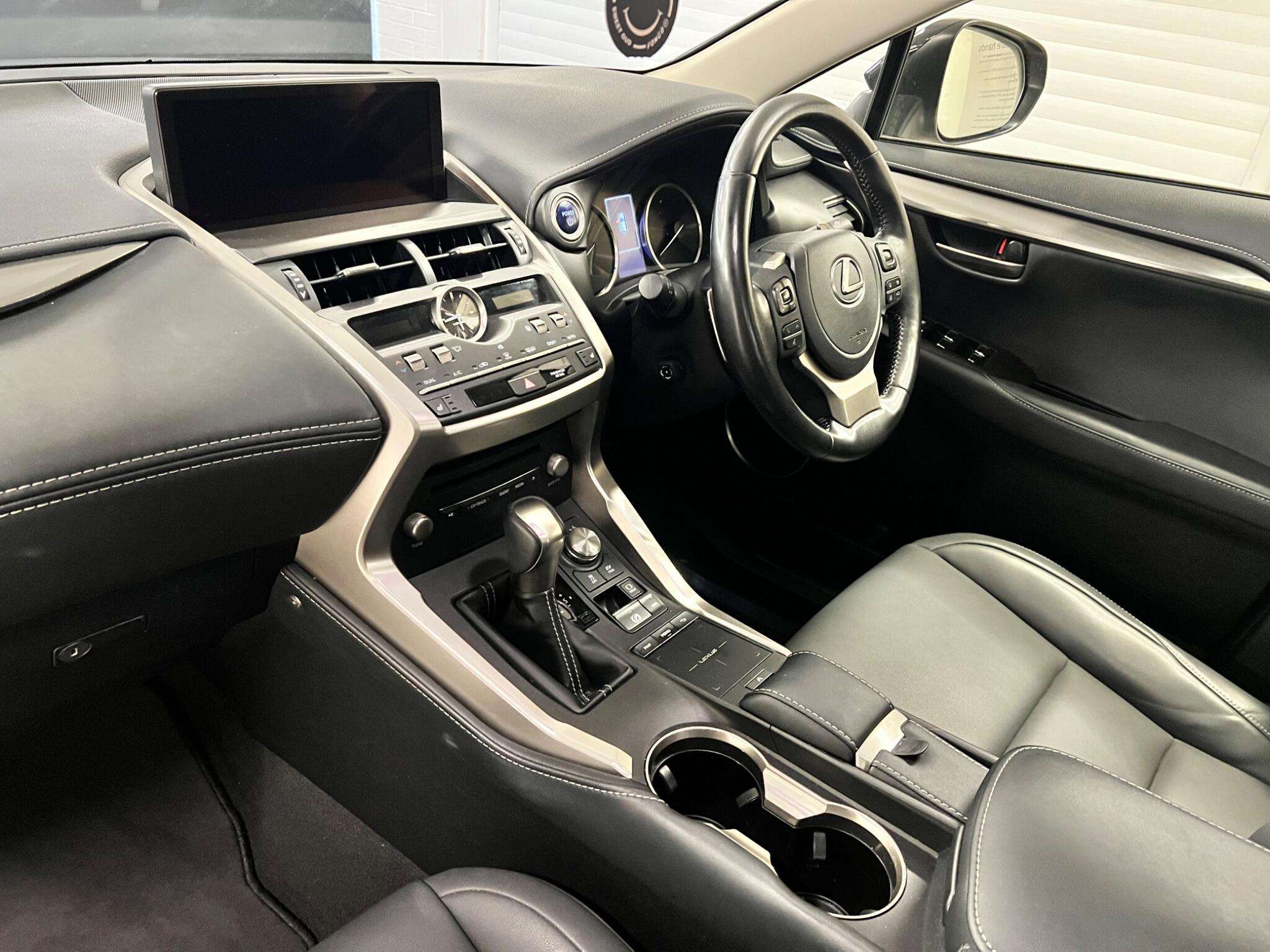 2021 LEXUS NX 2021 LEXUS NX