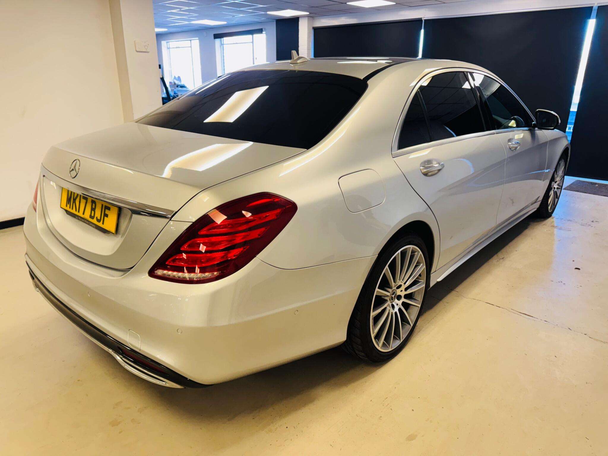 A 2017 MERCEDES-BENZ S CLASS 3.0 S350Ld V6 AMG Line (Executive Premium Plus) G-Tronic+ Euro 6 (s/s) 4dr A 2017 MERCEDES-BENZ S CLASS 3.0 S350Ld V6 AMG Line (Executive Premium Plus) G-Tronic+ Euro 6 (s/s) 4dr