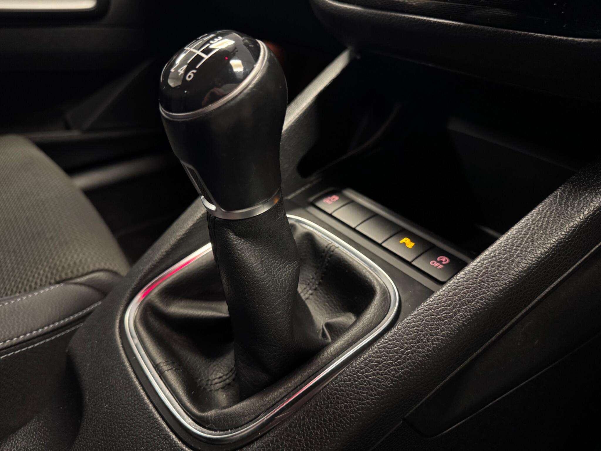 2017 VOLKSWAGEN SCIROCCO 2017 VOLKSWAGEN SCIROCCO