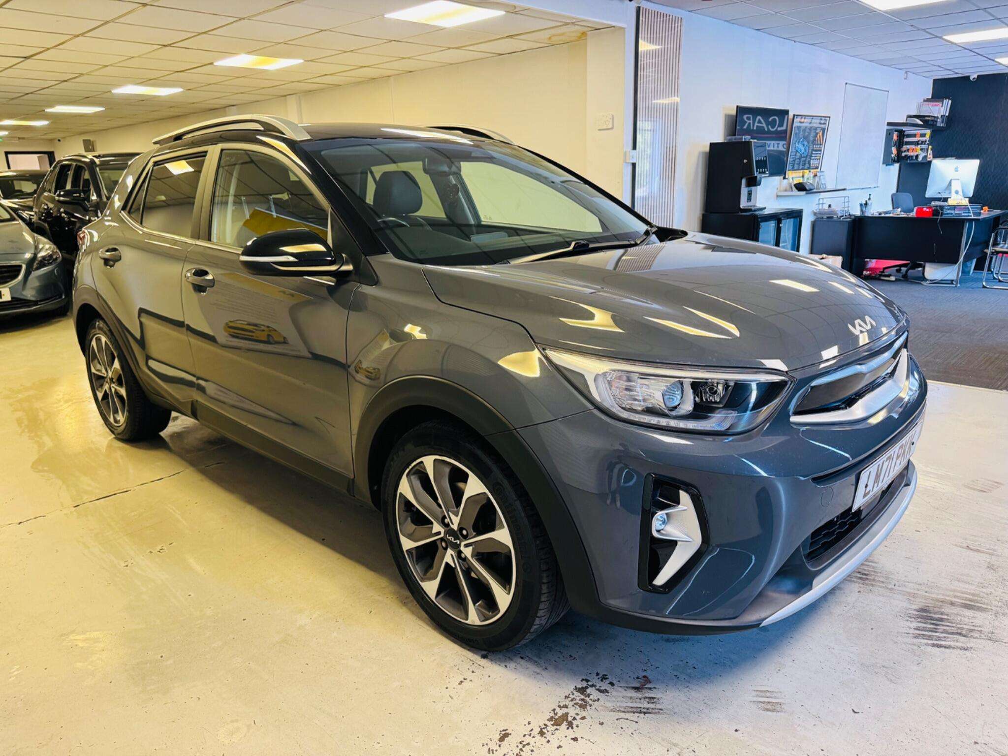 A 2021 KIA STONIC 1.0 T-GDi MHEV Connect DCT Euro 6 (s/s) 5dr A 2021 KIA STONIC 1.0 T-GDi MHEV Connect DCT Euro 6 (s/s) 5dr