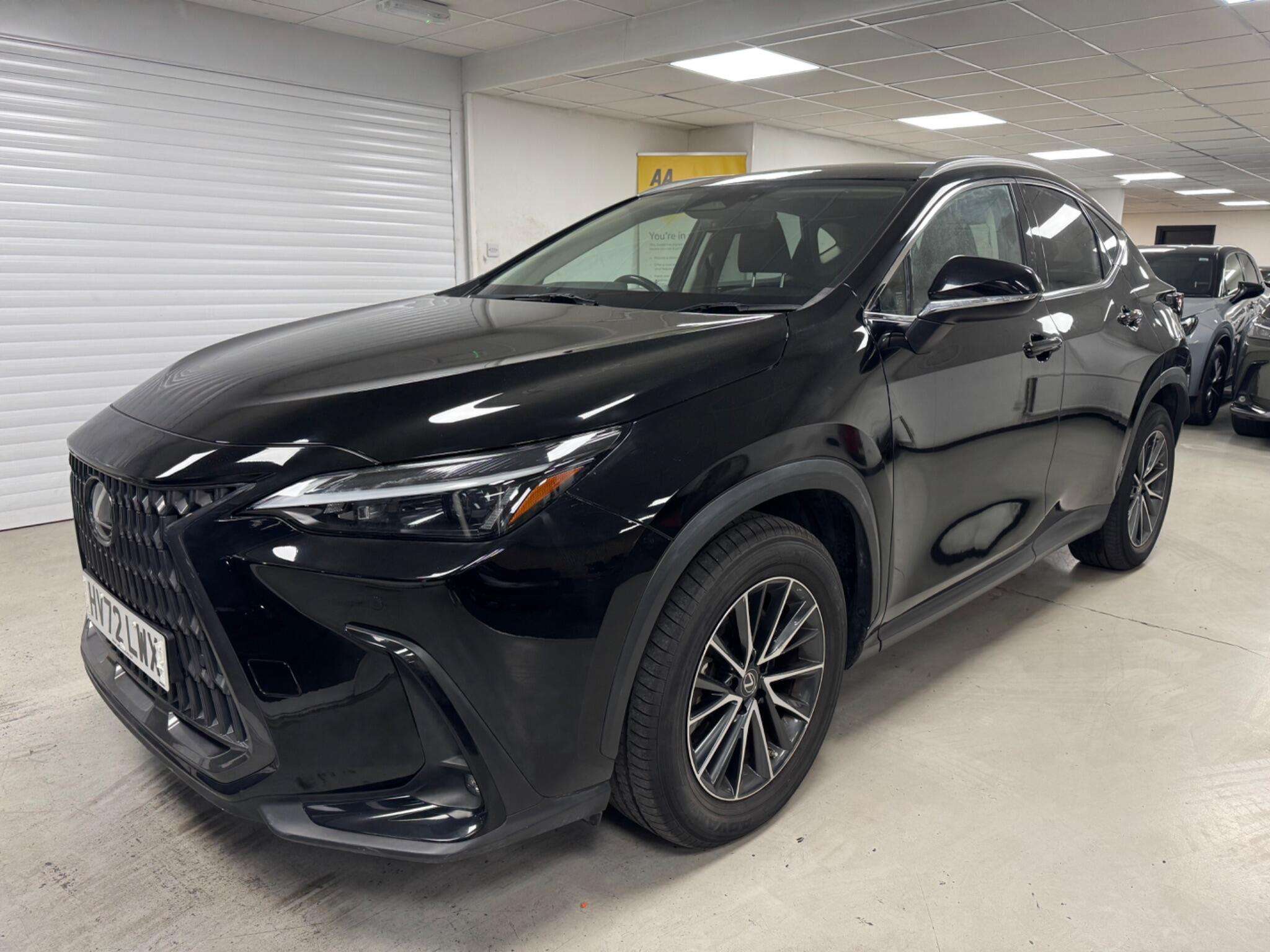 A 2022 LEXUS NX 2.5 450h+ 18.1kWh E-CVT 4WD Euro 6 (s/s) 5dr A 2022 LEXUS NX 2.5 450h+ 18.1kWh E-CVT 4WD Euro 6 (s/s) 5dr
