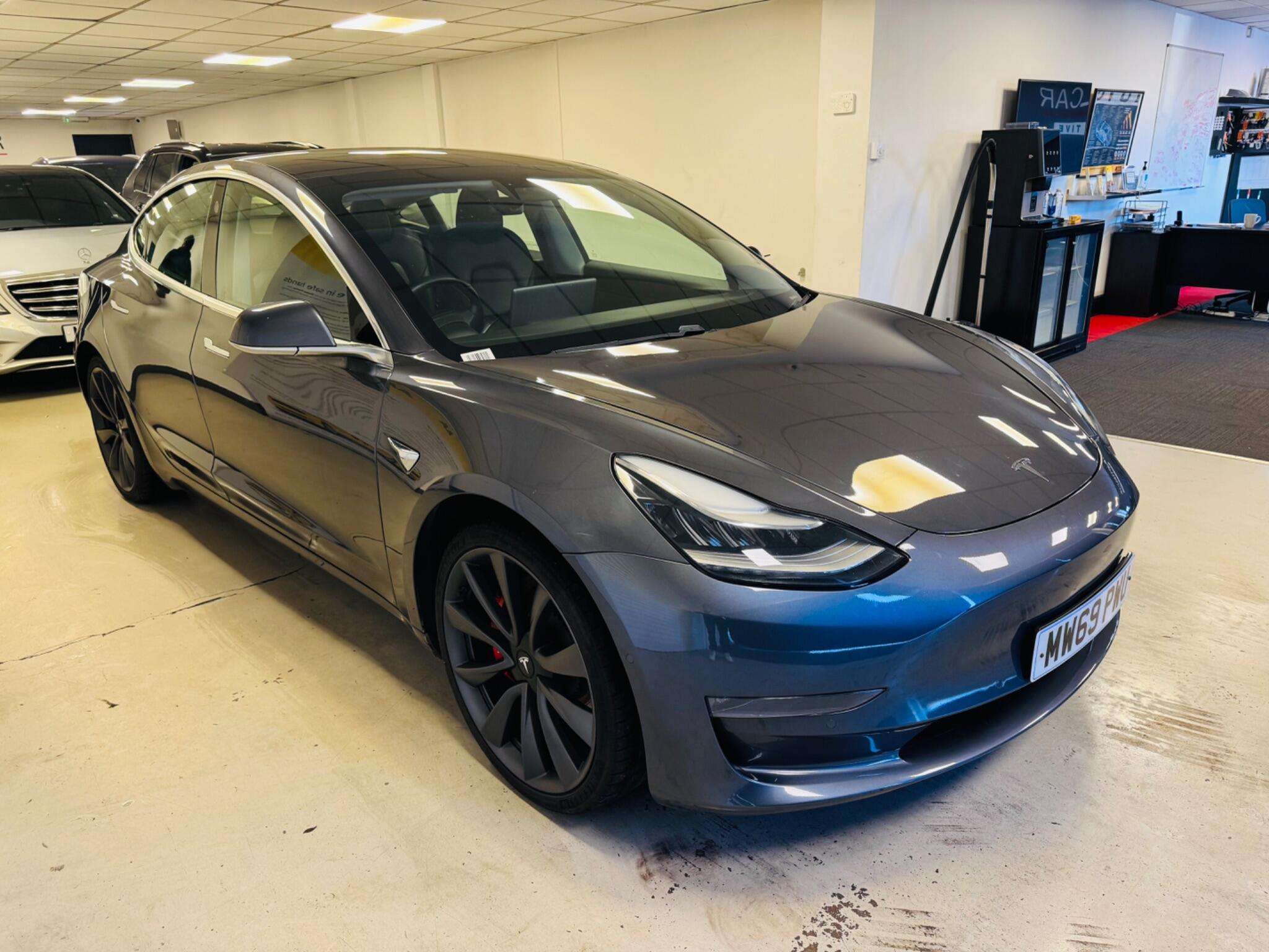 A 2020 TESLA MODEL 3 (Dual Motor) Performance Auto 4WDE 4dr (Performance Upgrade) A 2020 TESLA MODEL 3 (Dual Motor) Performance Auto 4WDE 4dr (Performance Upgrade)