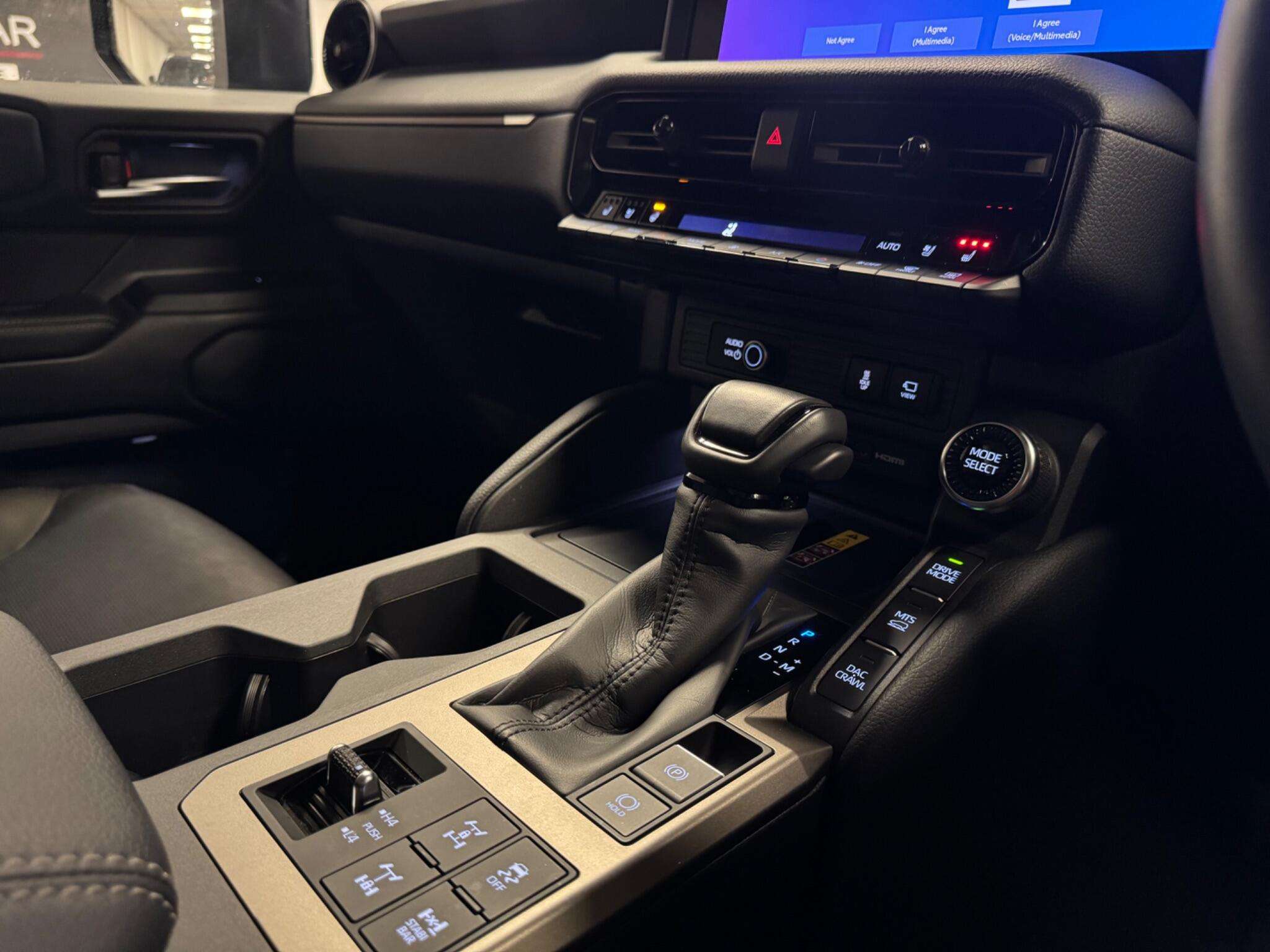 2025 TOYOTA LAND CRUISER 2025 TOYOTA LAND CRUISER